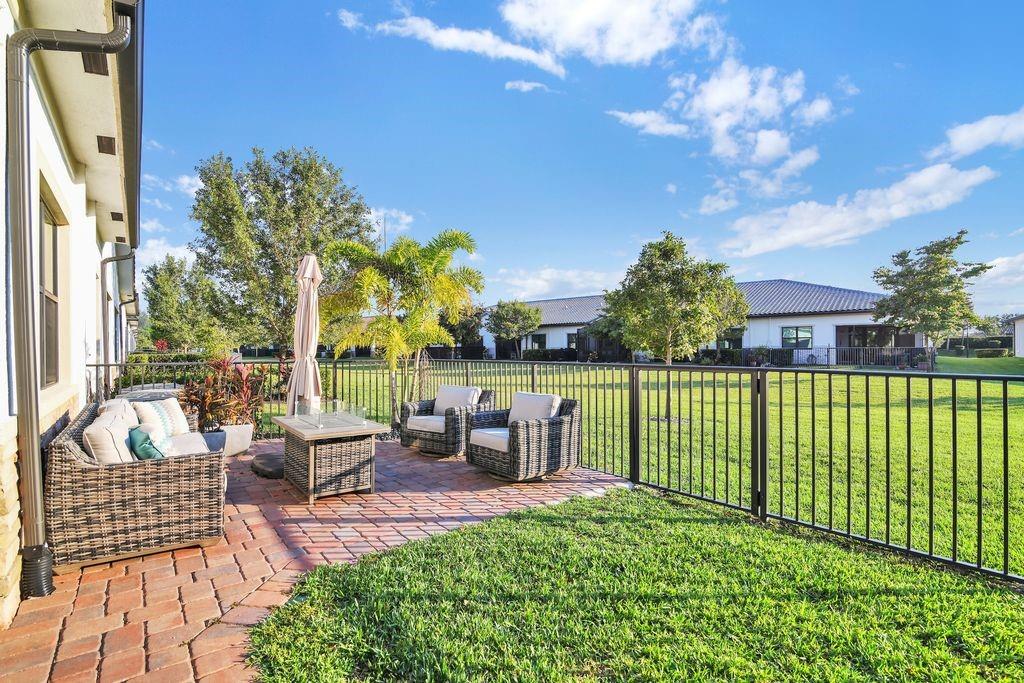 The Falls at Parkland - Residential