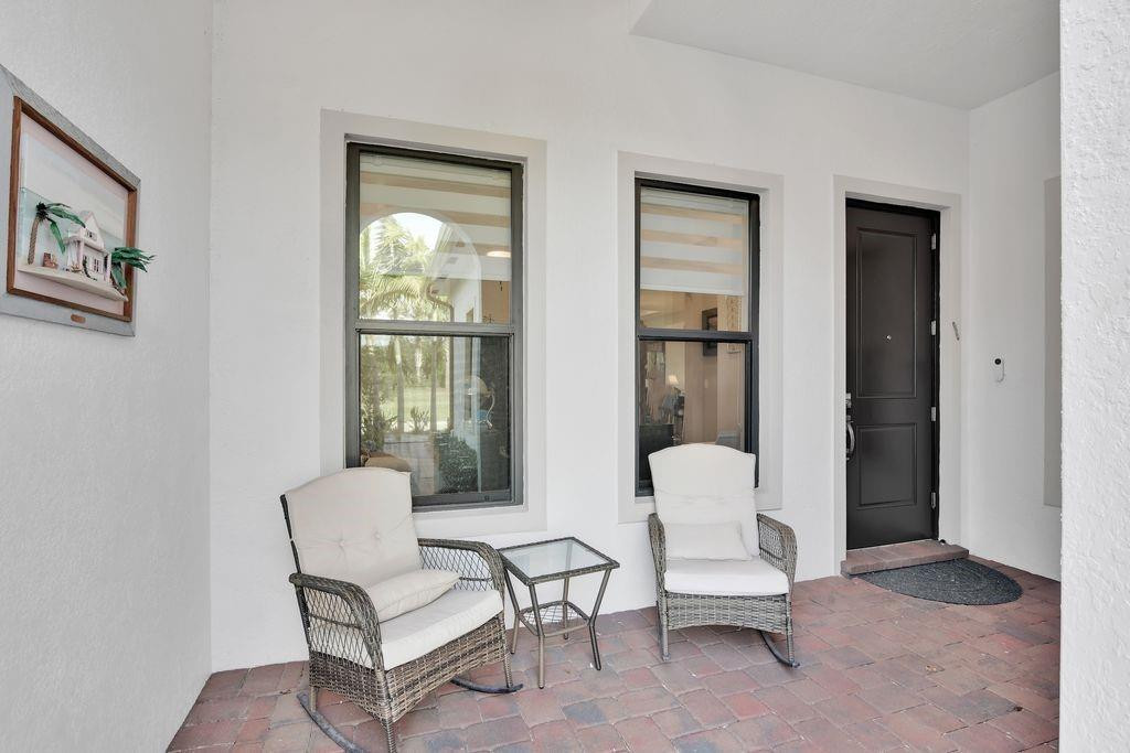 The Falls at Parkland - Residential