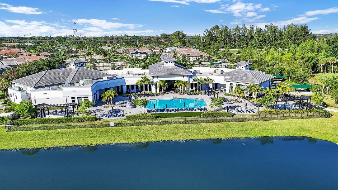 The Falls at Parkland - Residential