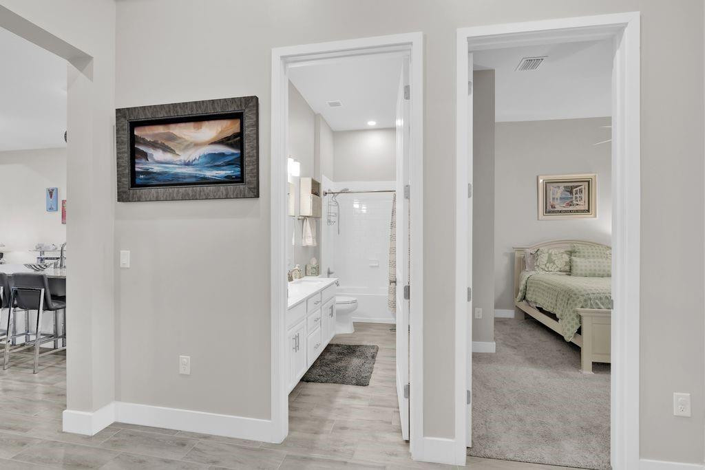 The Falls at Parkland - Residential