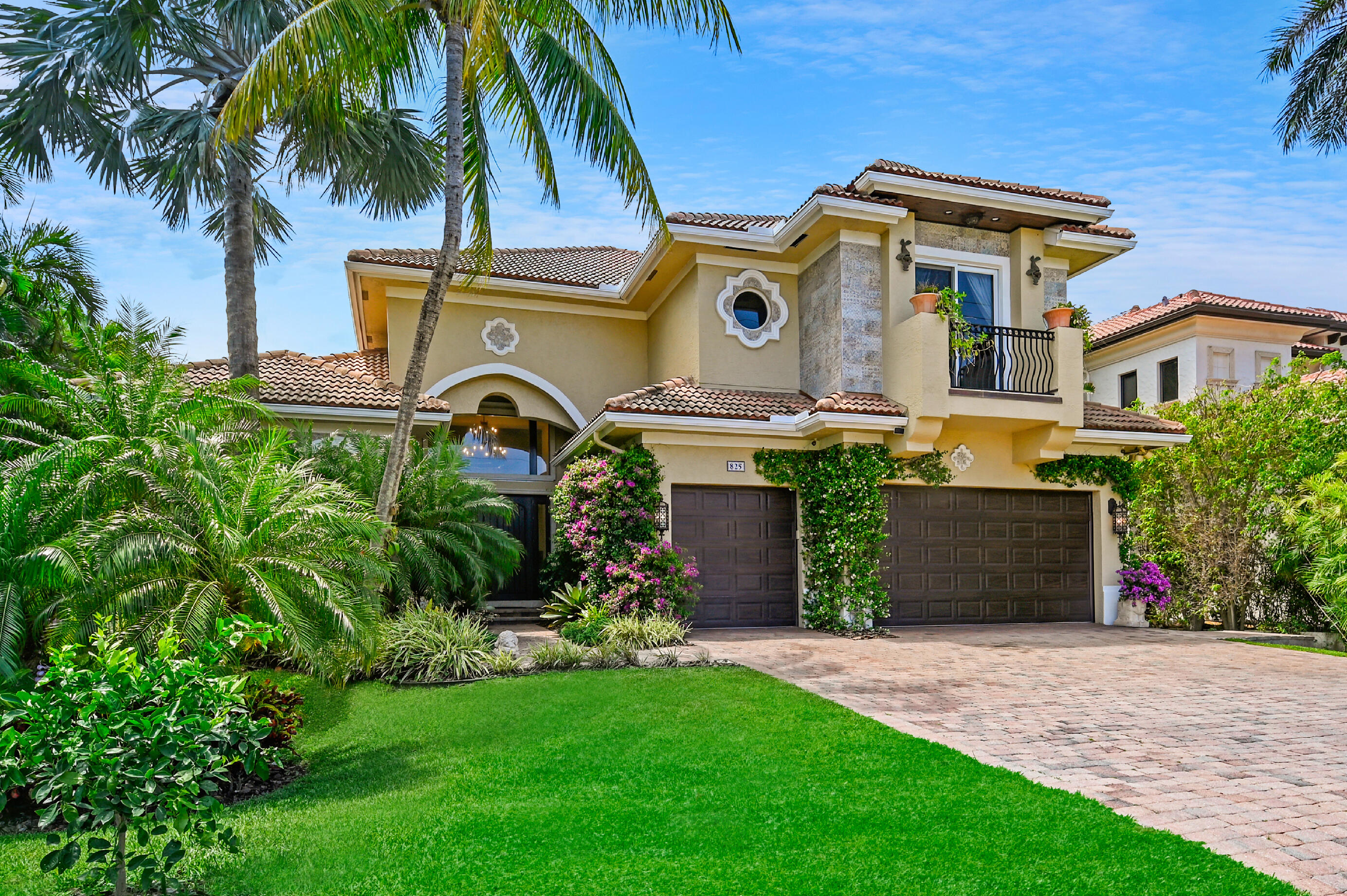 LAKE SHORES LANTANA - Residential