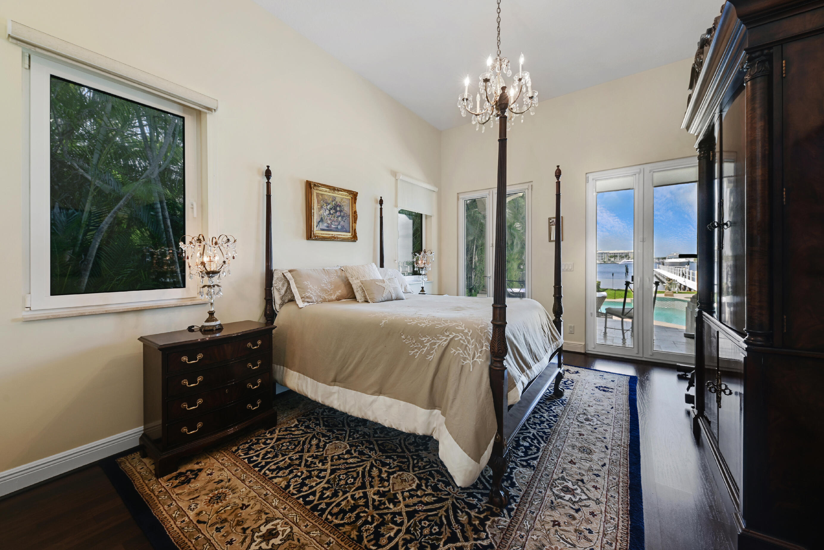 LAKE SHORES LANTANA - Residential