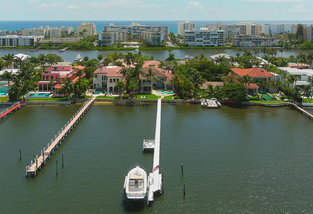 LAKE SHORES LANTANA - Residential