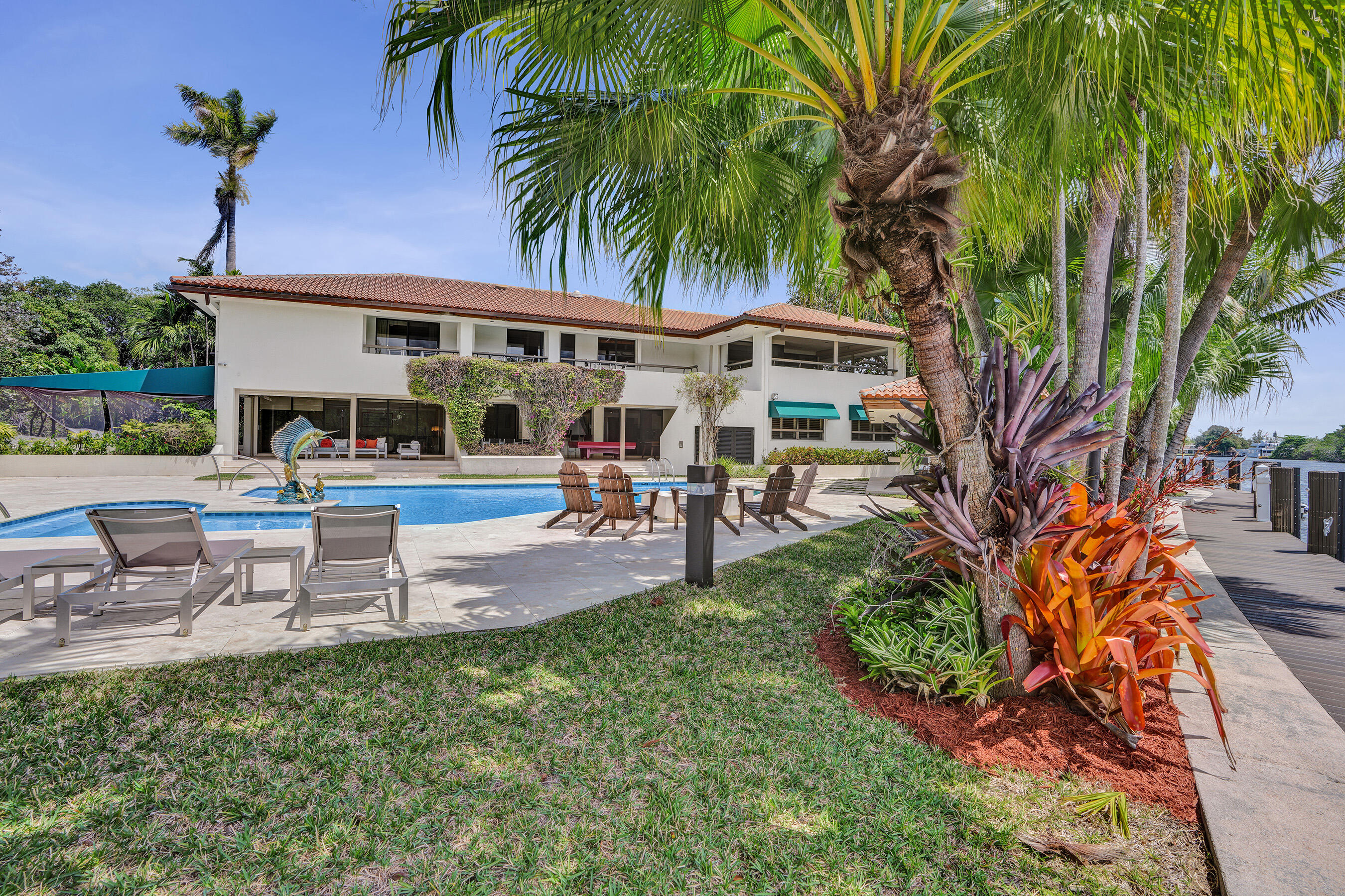 RIVERLAND - Residential