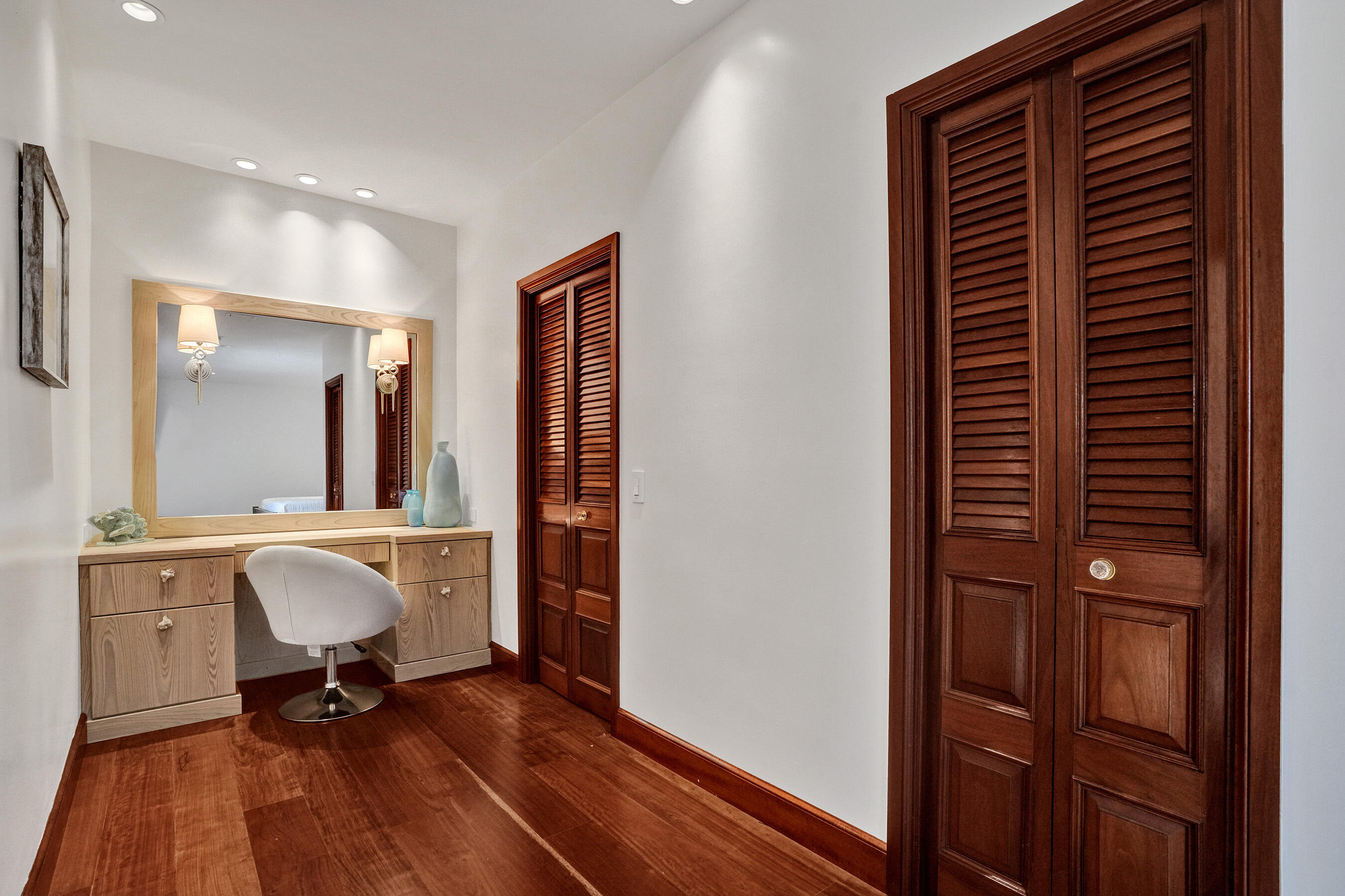 RIVERLAND - Residential