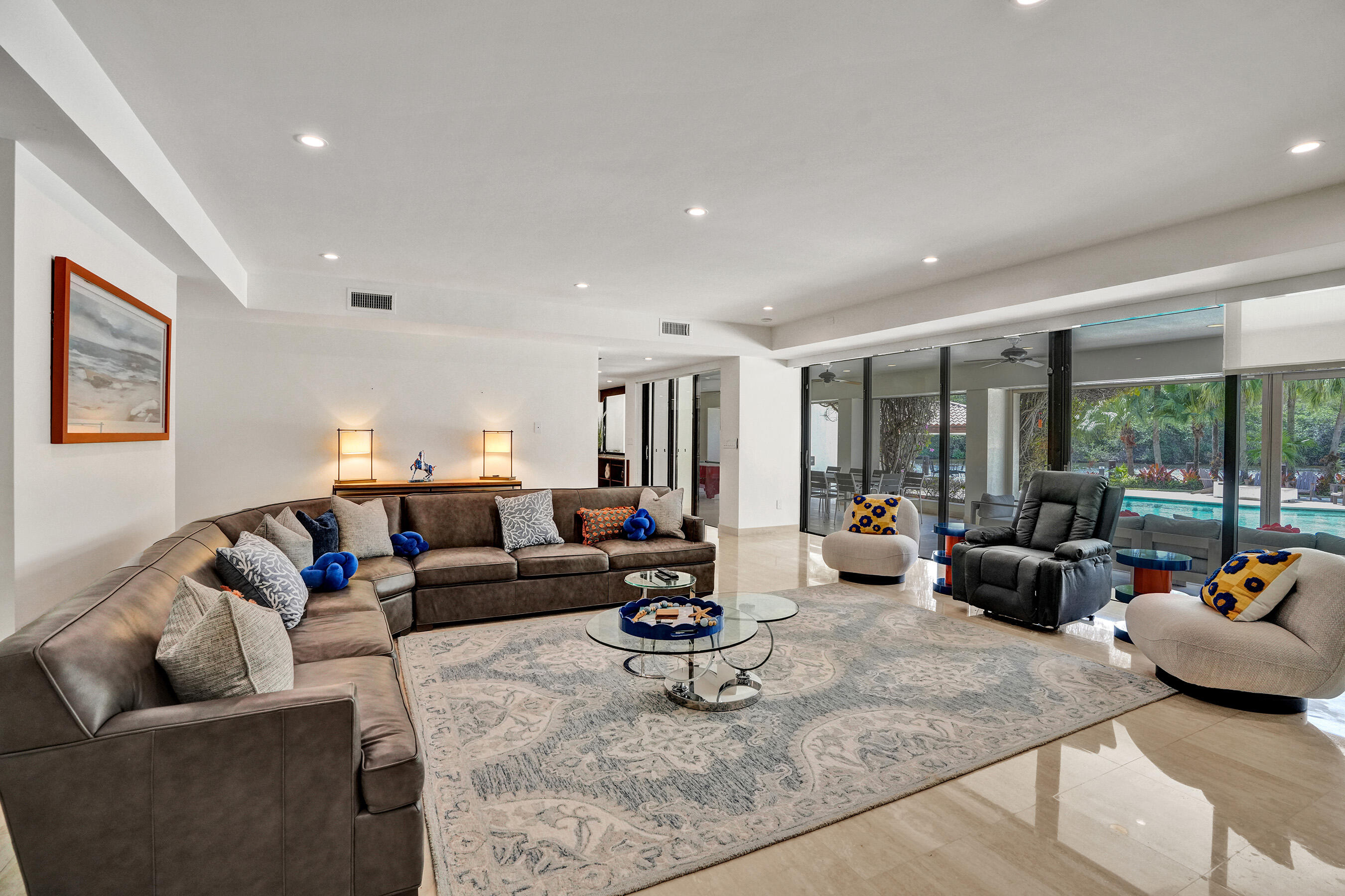 RIVERLAND - Residential