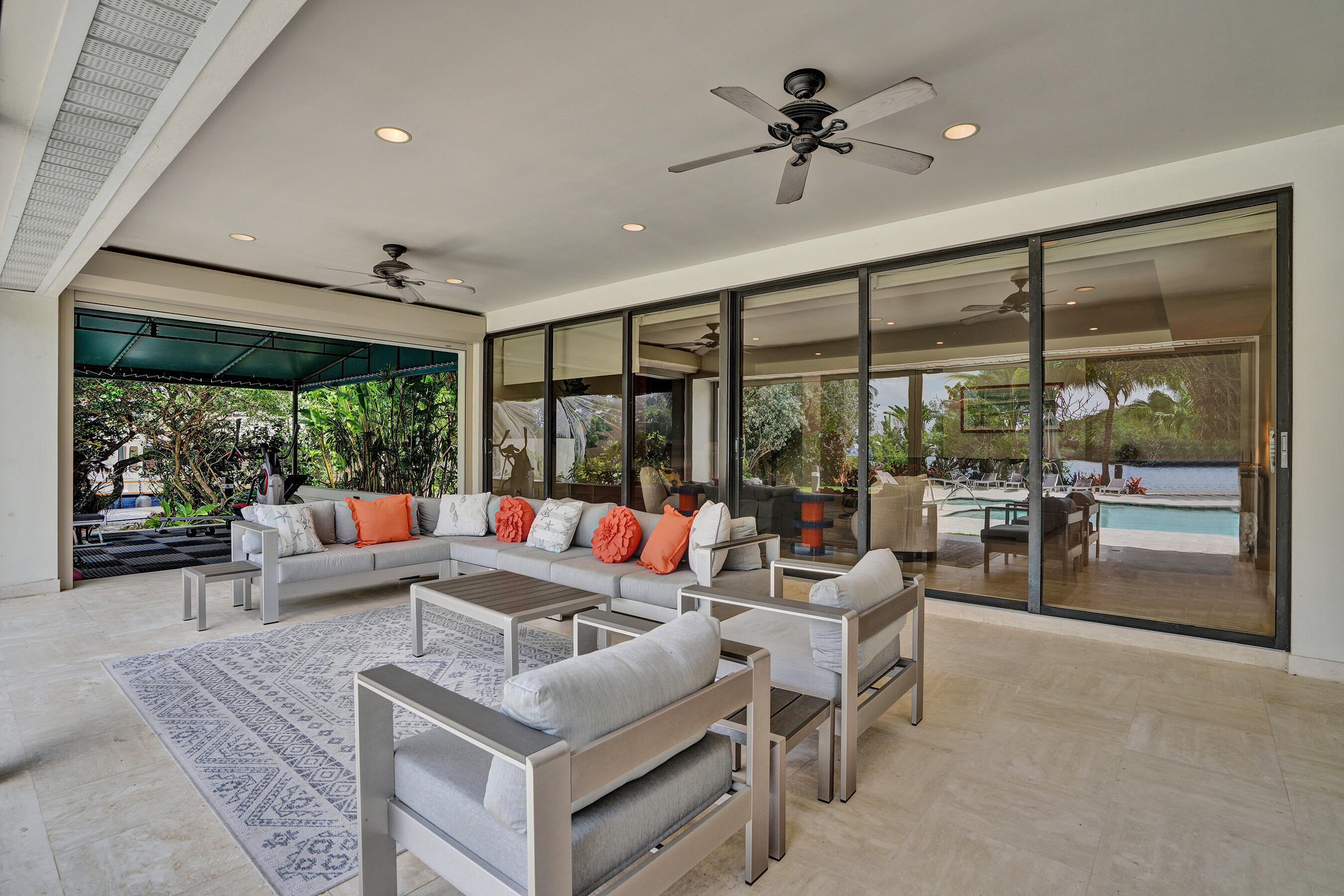 RIVERLAND - Residential