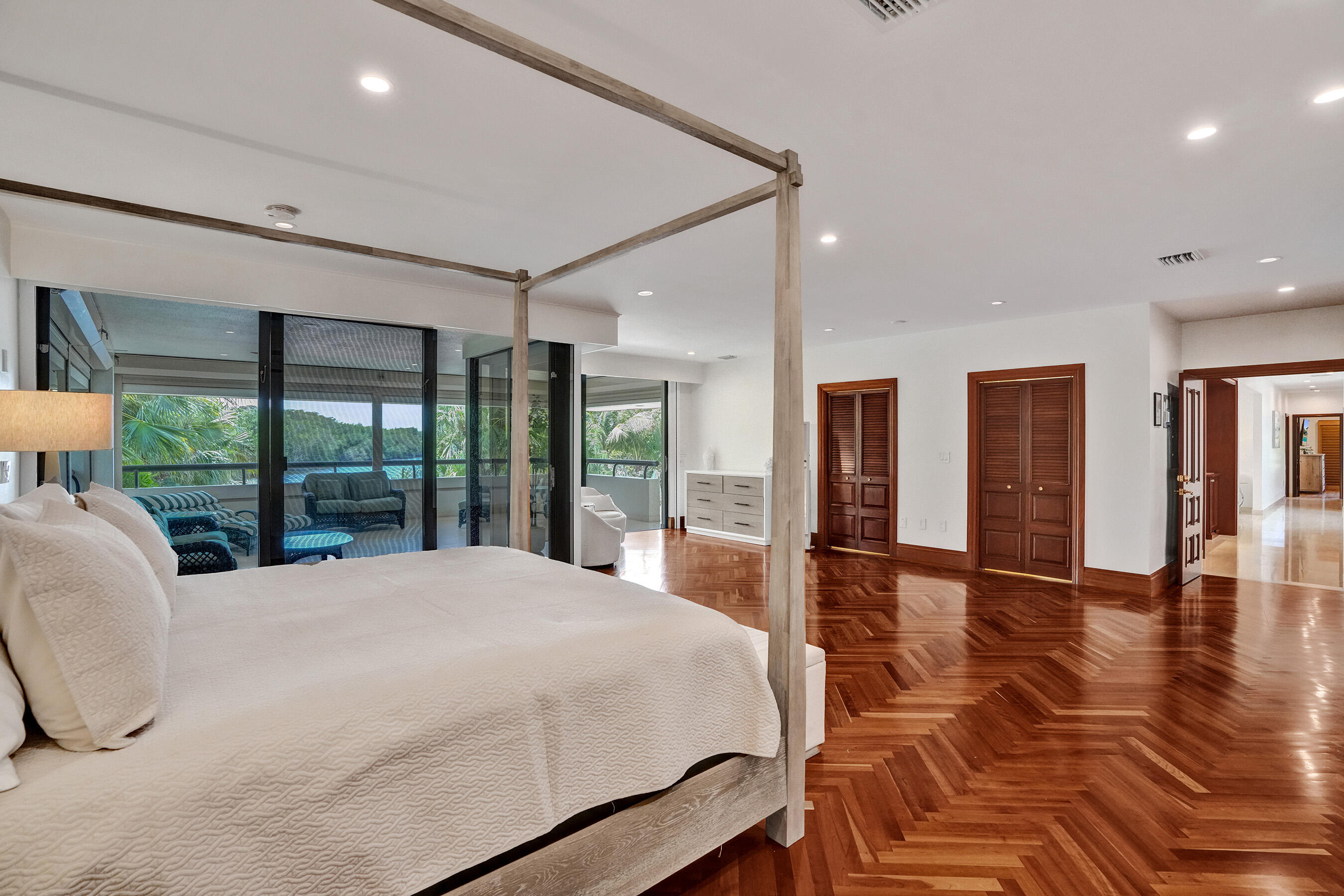 RIVERLAND - Residential