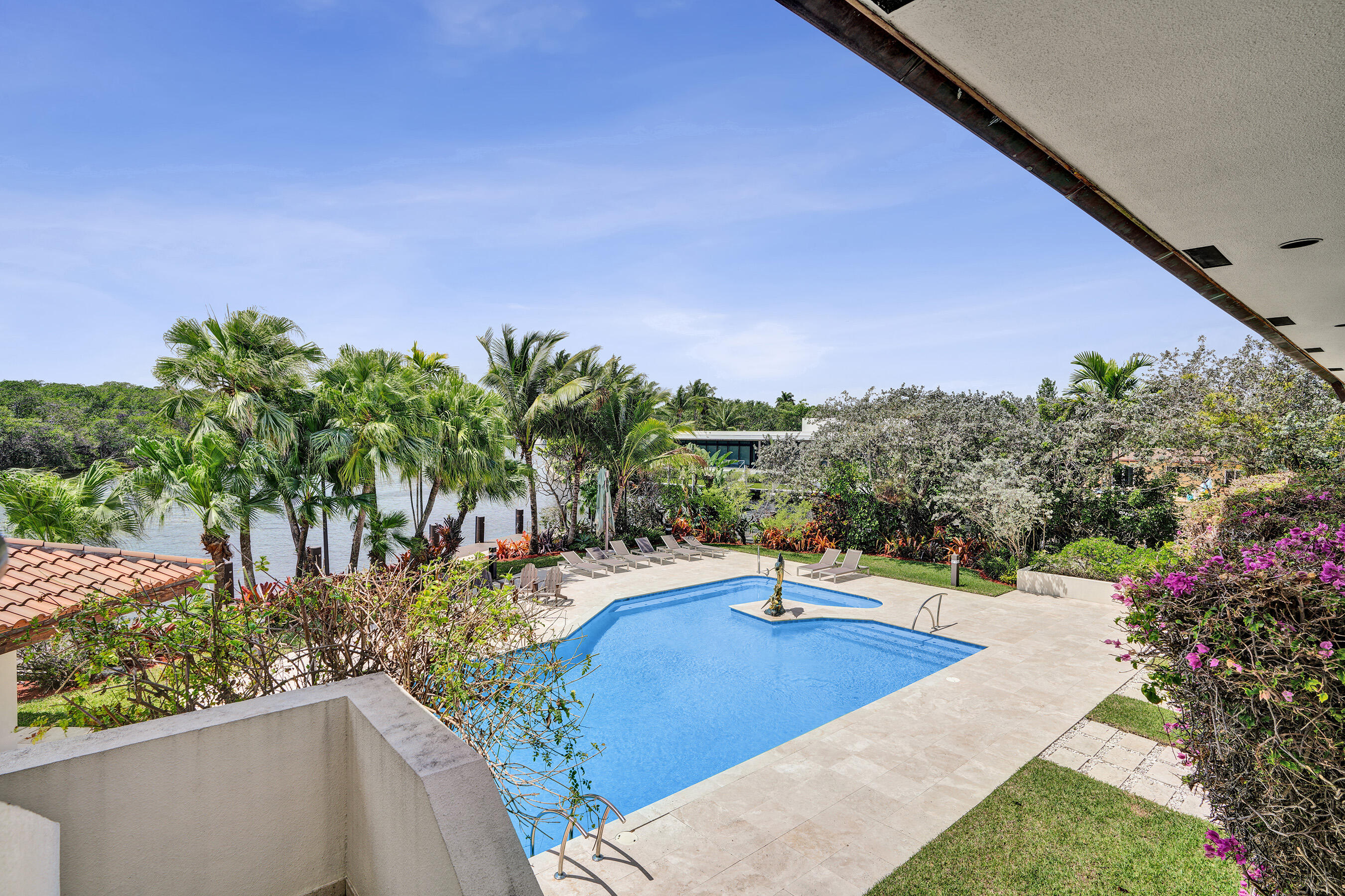 RIVERLAND - Residential