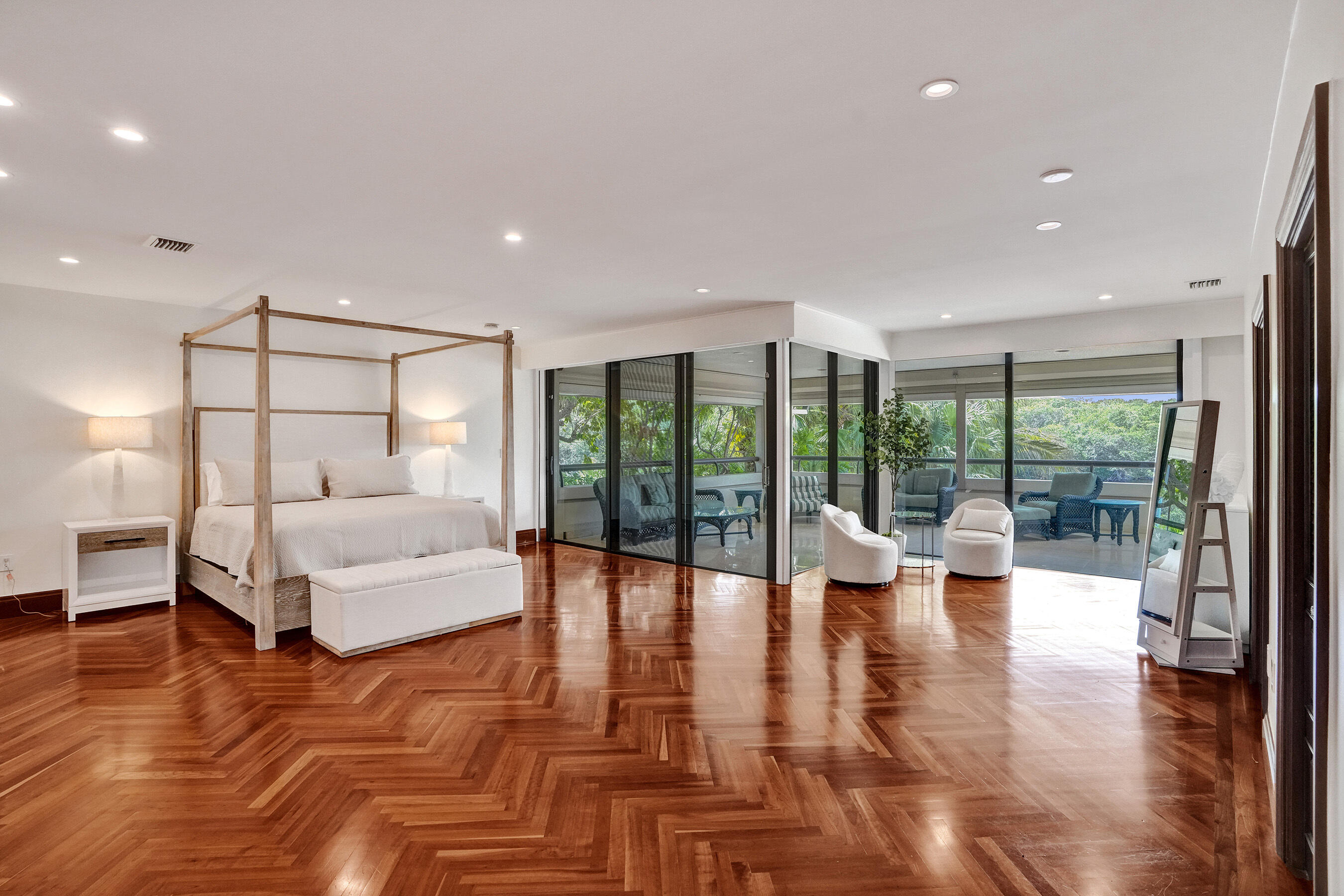 RIVERLAND - Residential