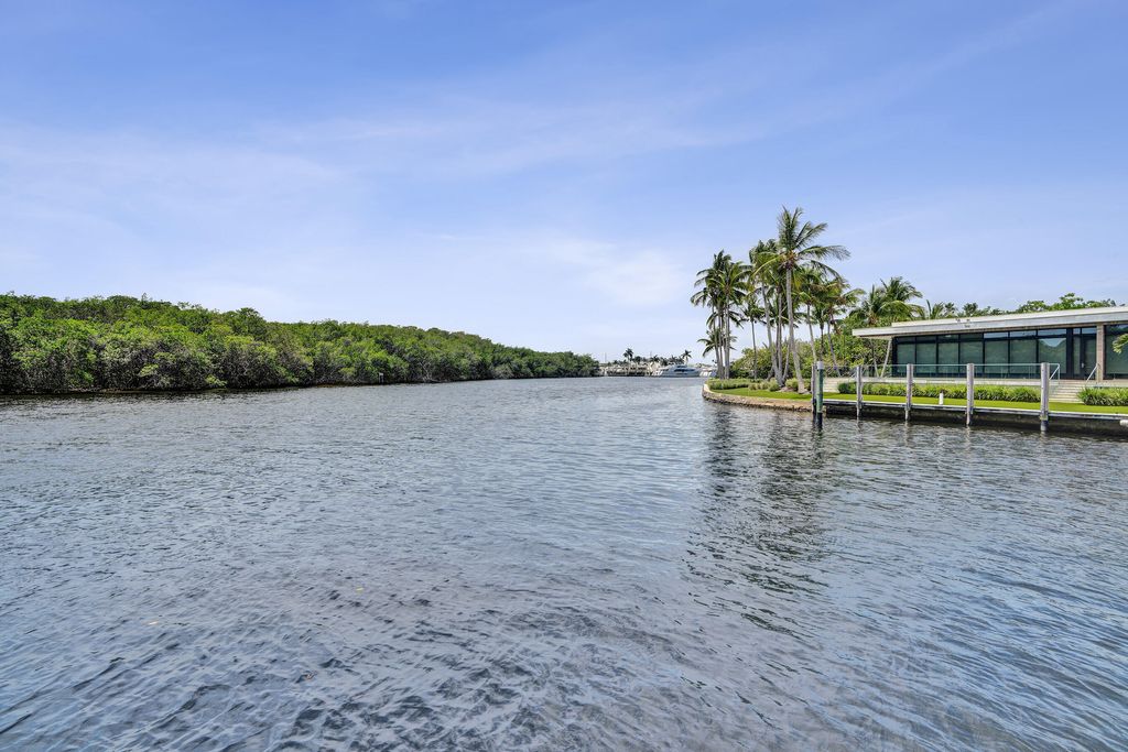 Photo of 2441 SW 28th Avenue, Fort Lauderdale, FL 33312 (MLS # B26019952)