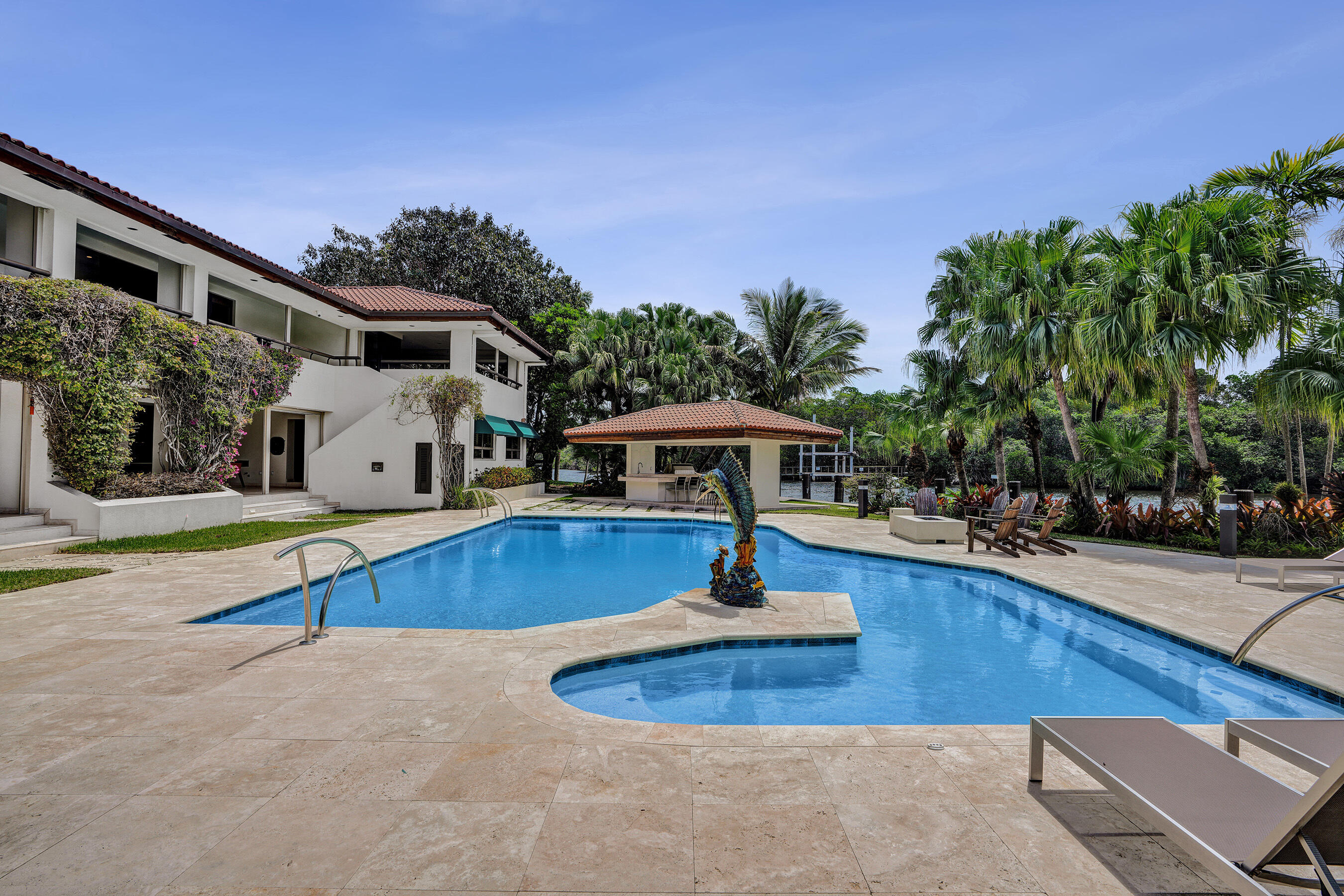 RIVERLAND - Residential