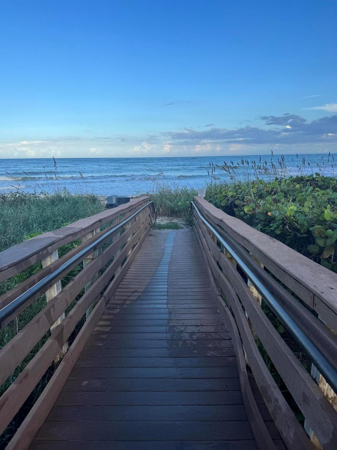 OCEAN HARBOUR SOUTH CONDO - Residential