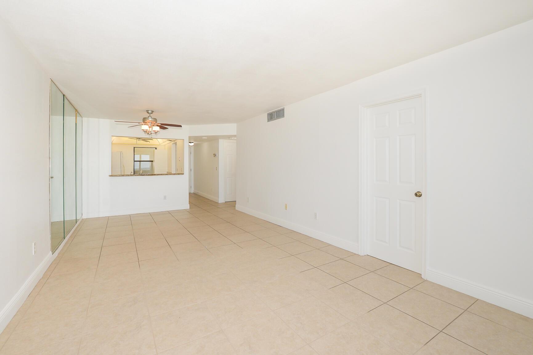 OCEAN HARBOUR SOUTH CONDO - Residential