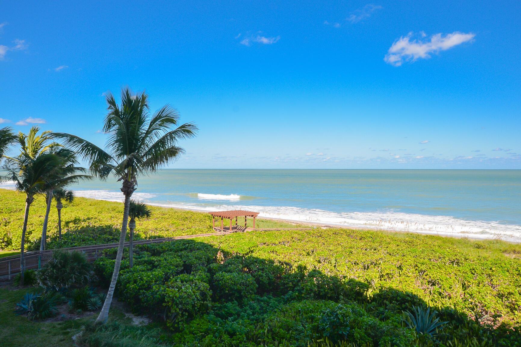 OCEAN HARBOUR SOUTH CONDO - Residential