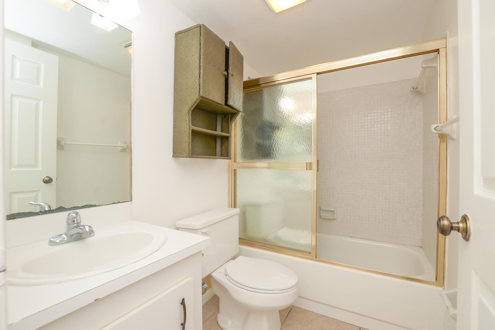 OCEAN HARBOUR SOUTH CONDO - Residential