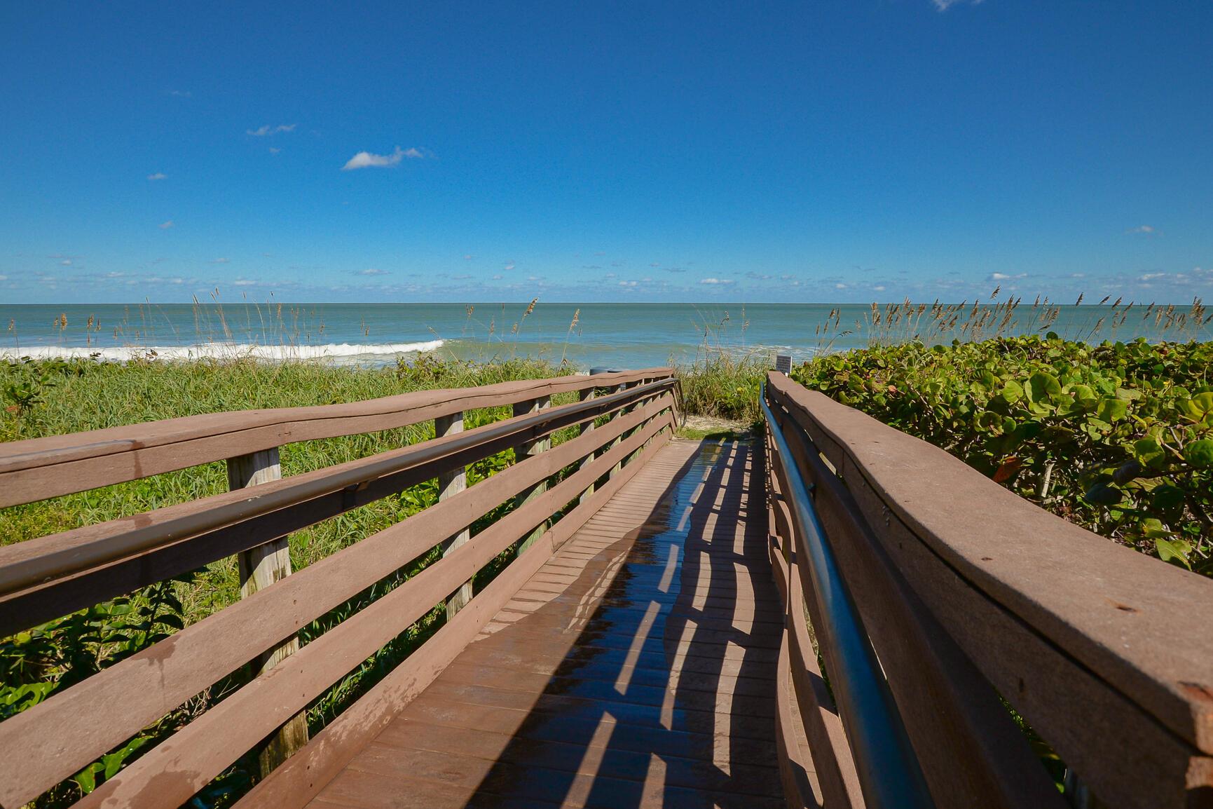 OCEAN HARBOUR SOUTH CONDO - Residential