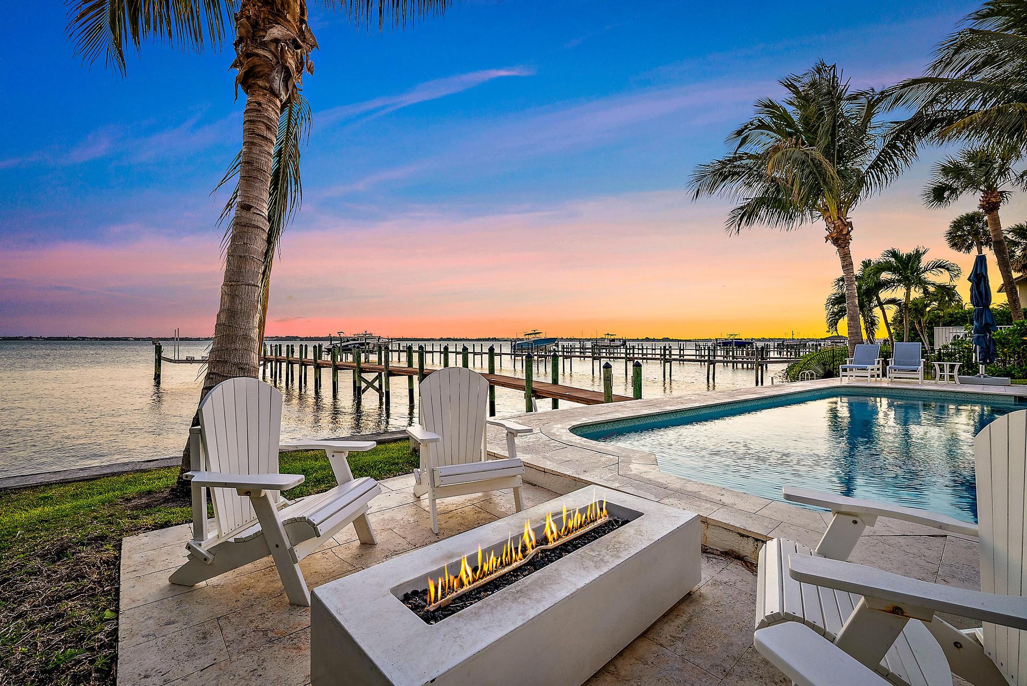 Joes Point - Residential