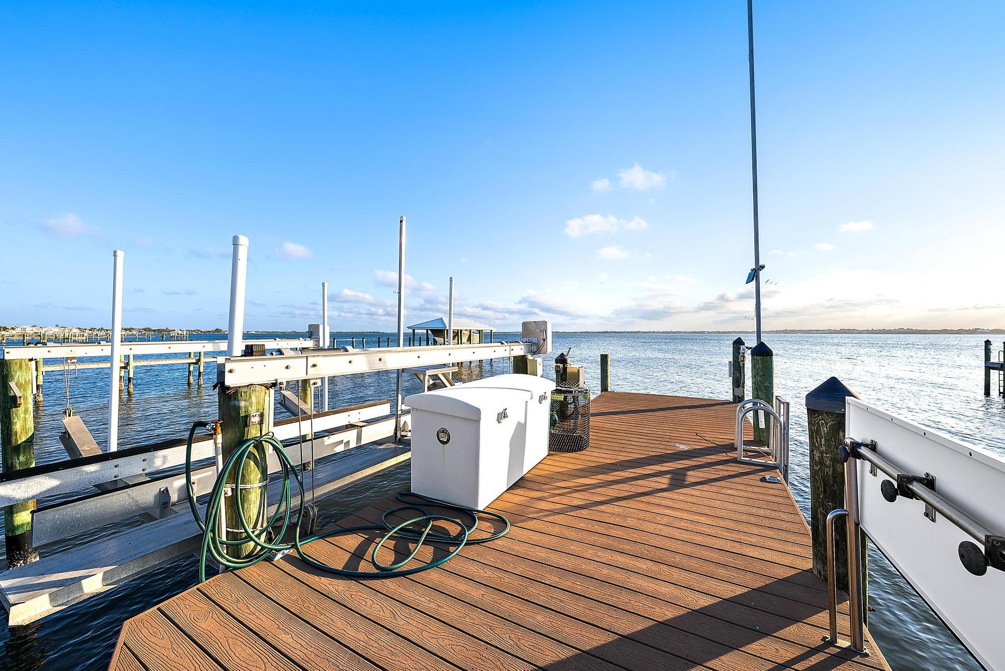 Joes Point - Residential