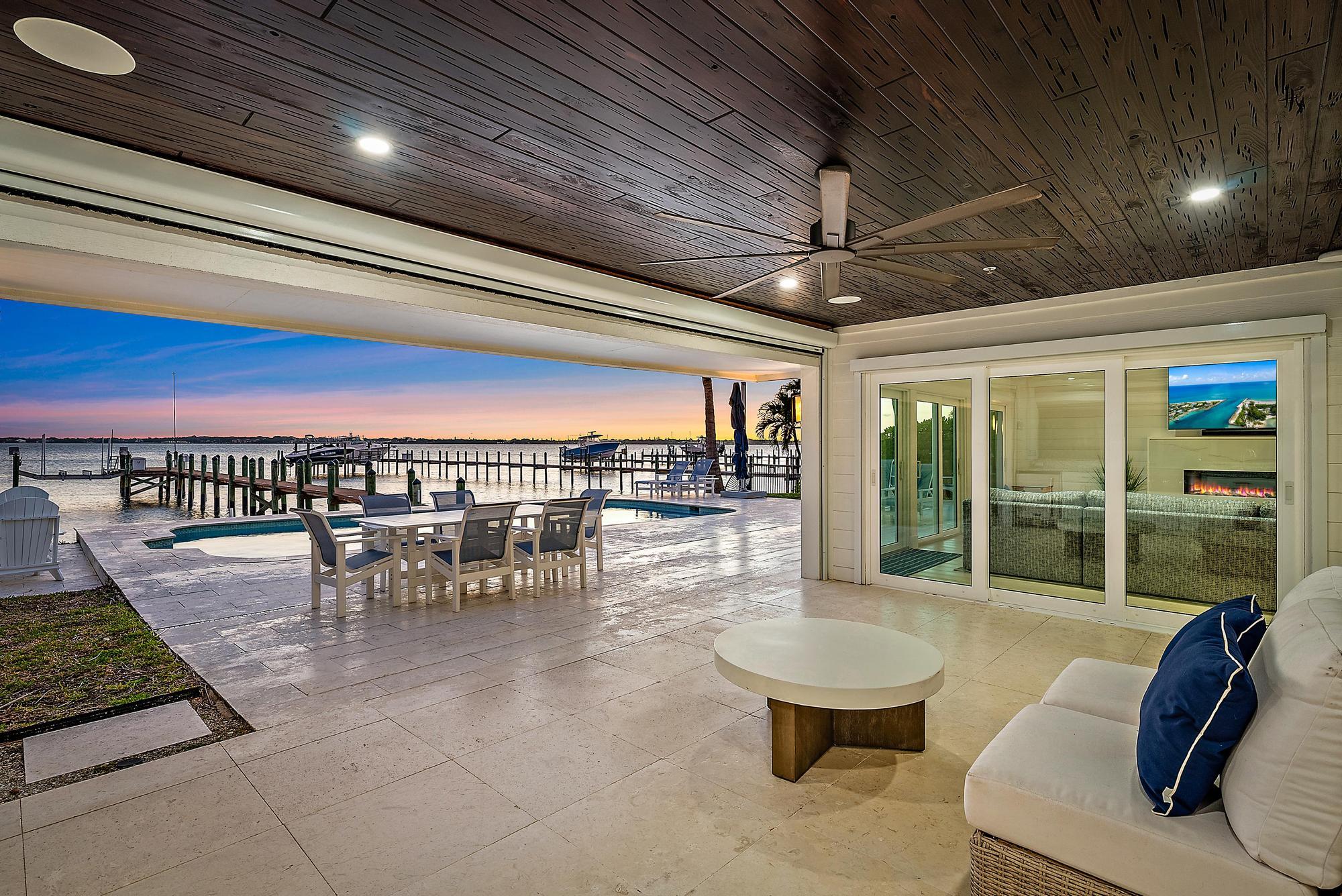 Joes Point - Residential