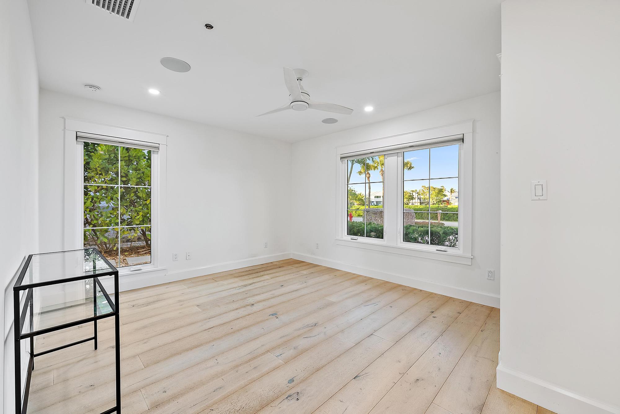 Joes Point - Residential