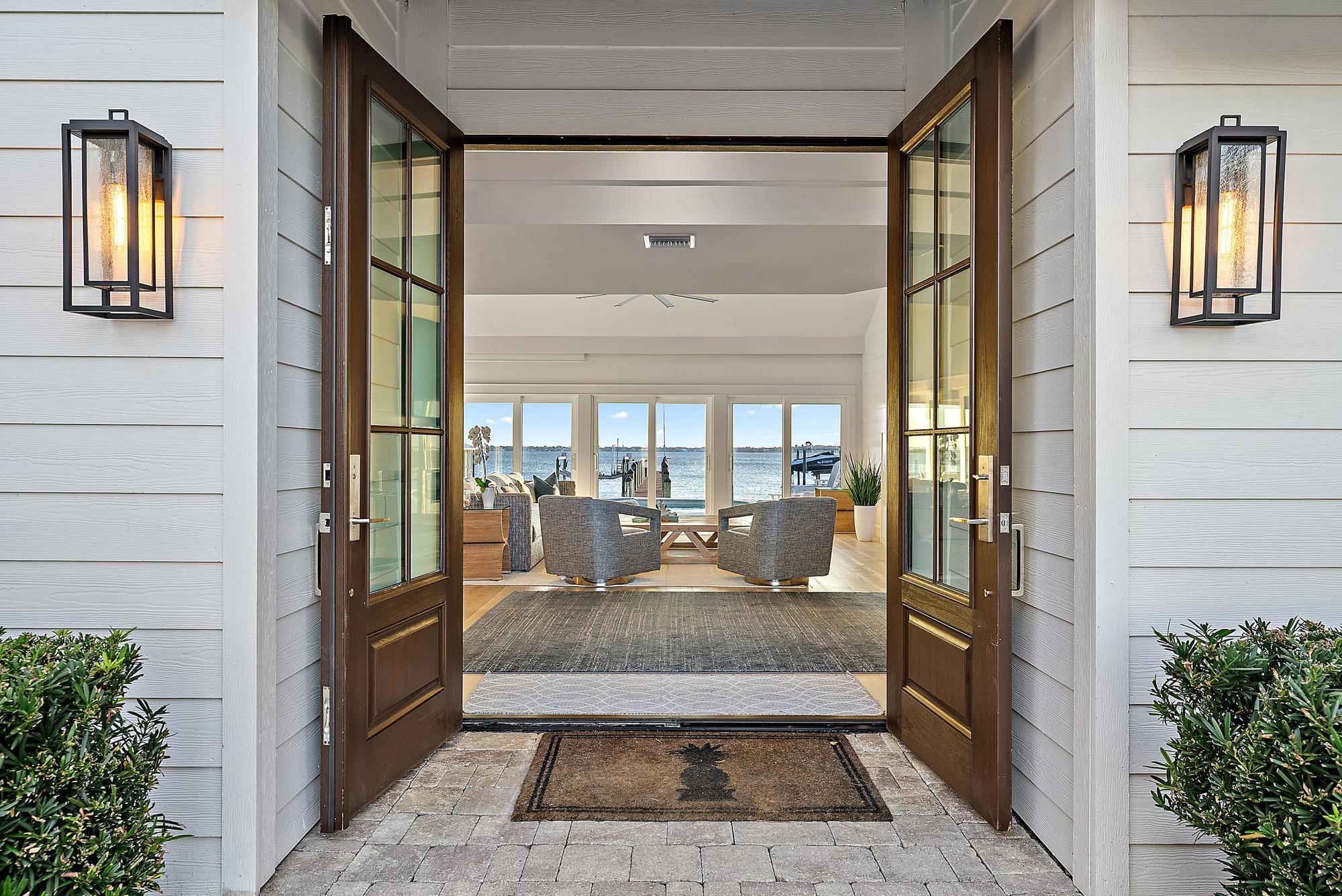 Joes Point - Residential