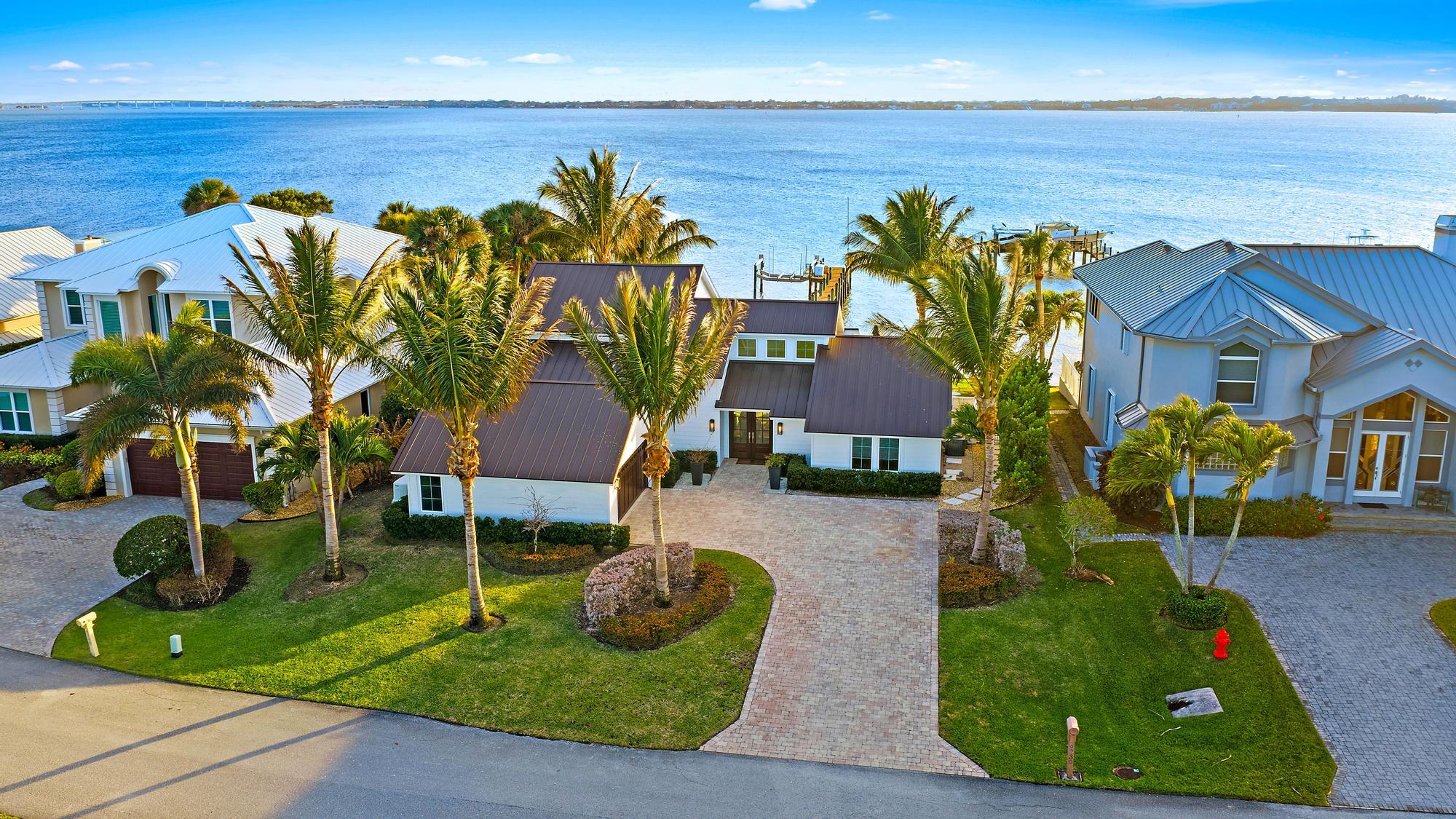 Joes Point - Residential