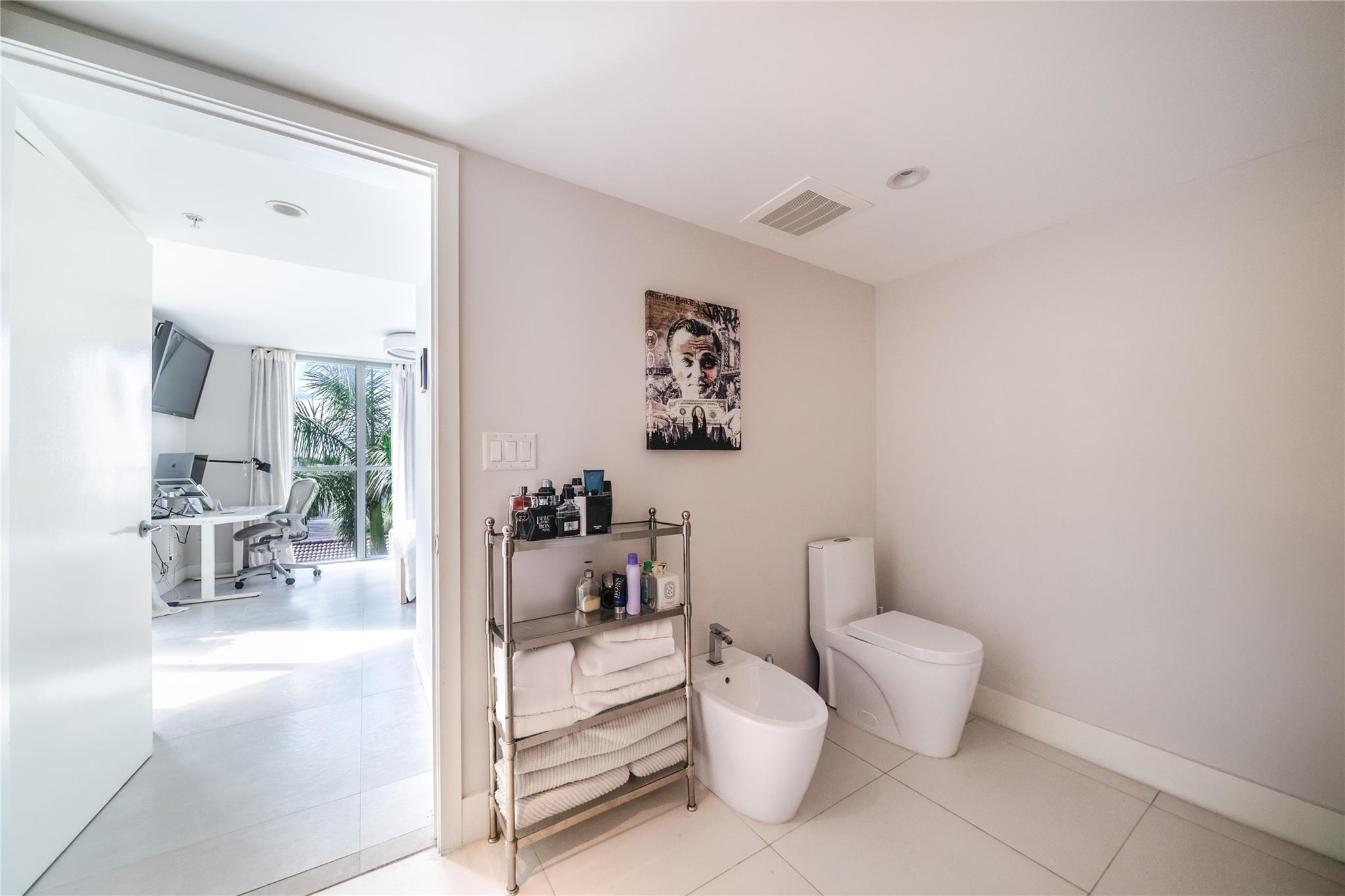 THE PALMS - Residential