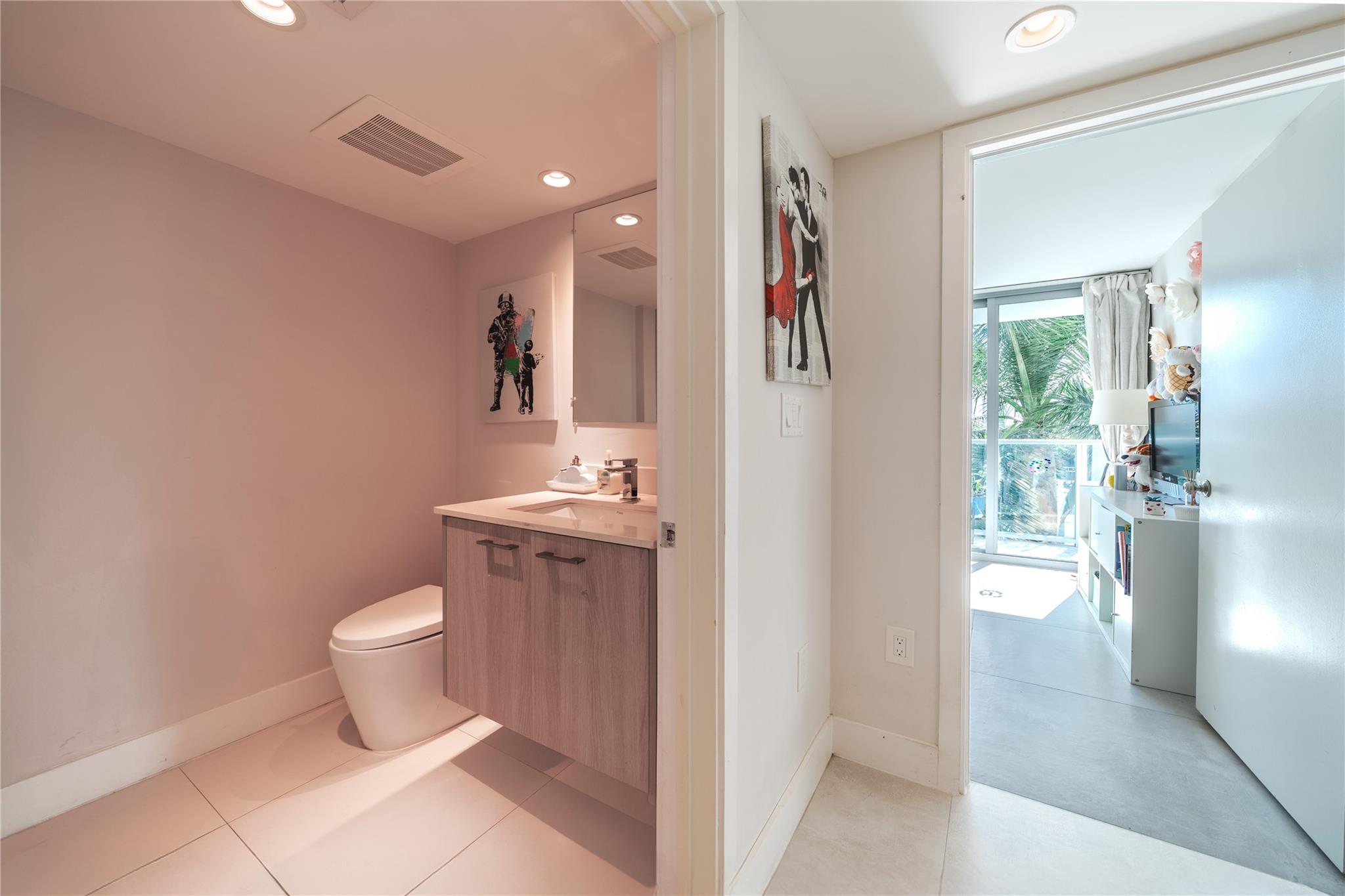 THE PALMS - Residential