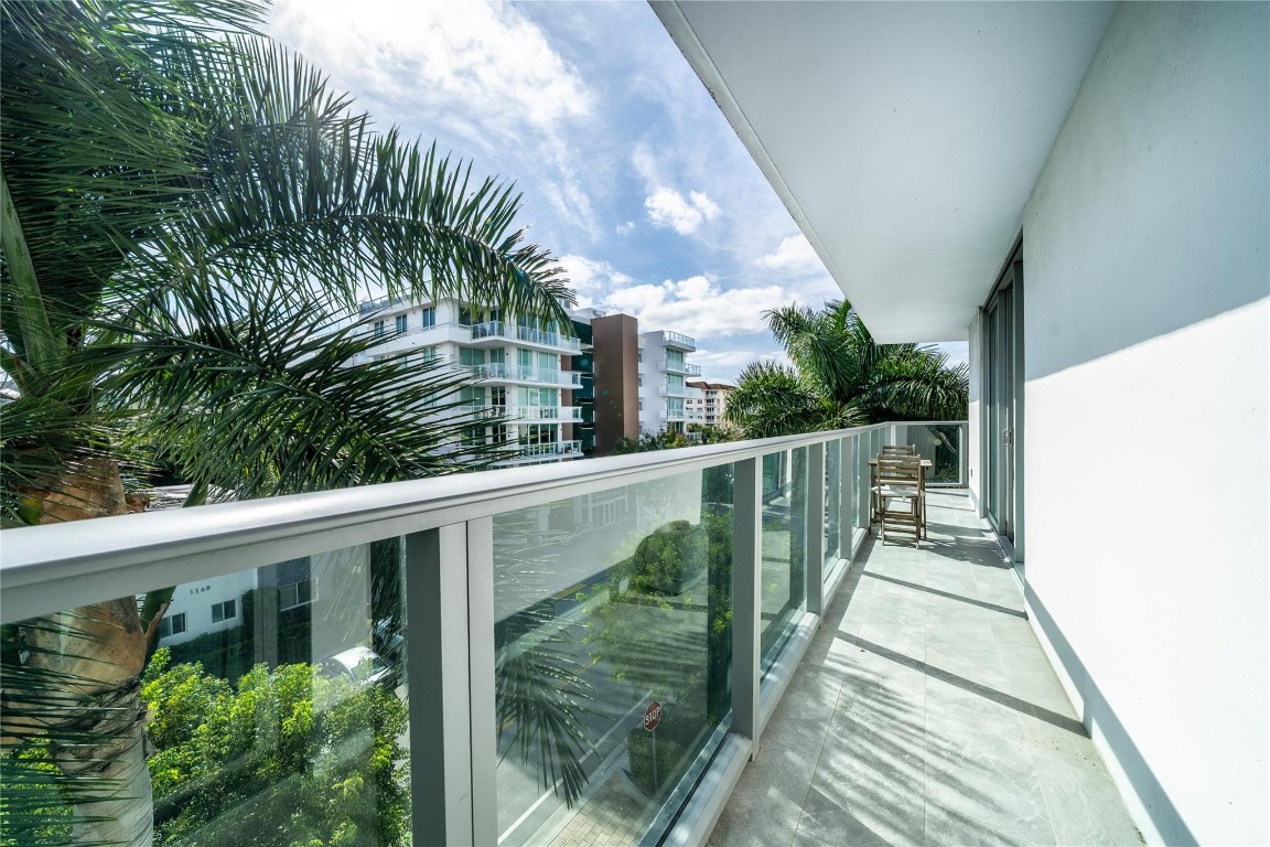 THE PALMS - Residential