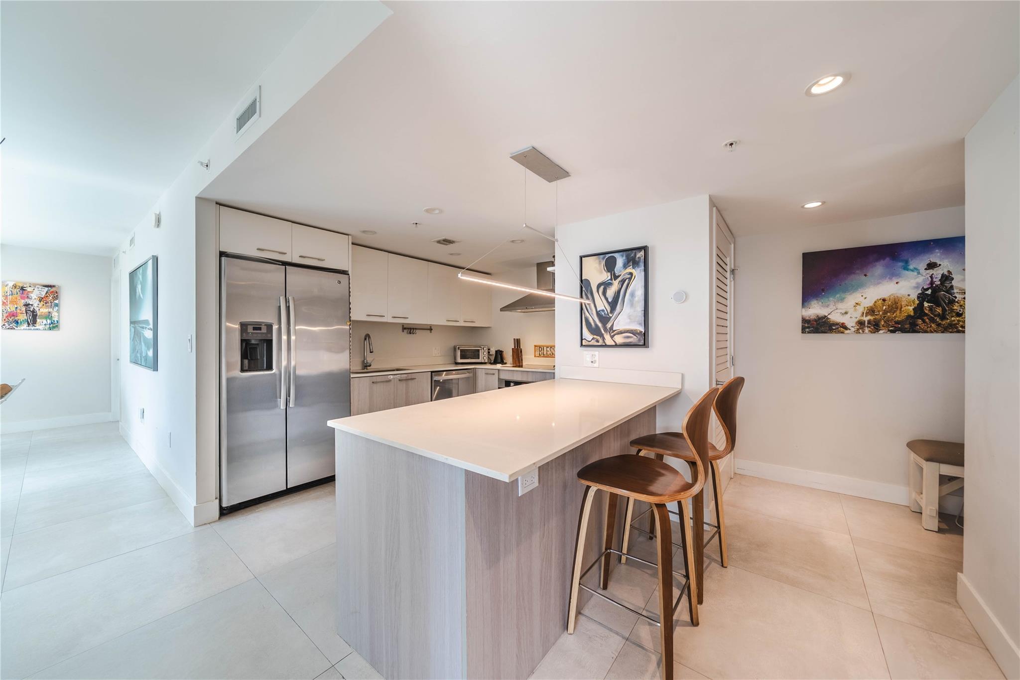 THE PALMS - Residential