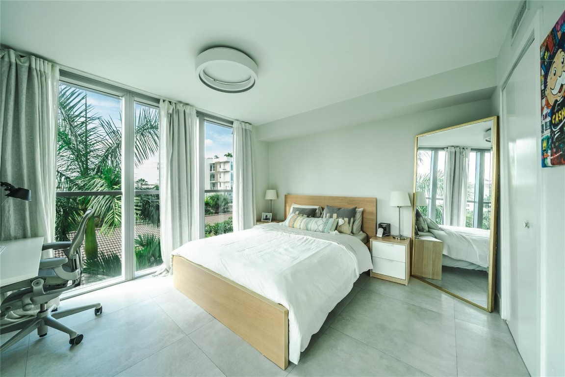 THE PALMS - Residential