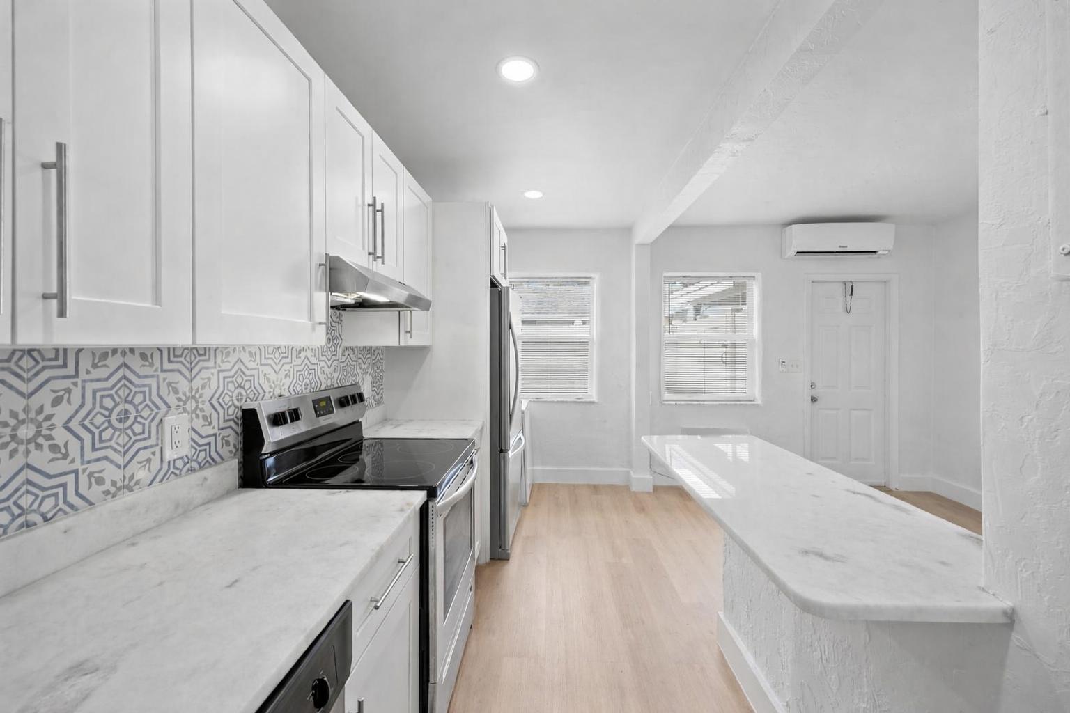 Croissant Park 4-28 B - Residential Lease