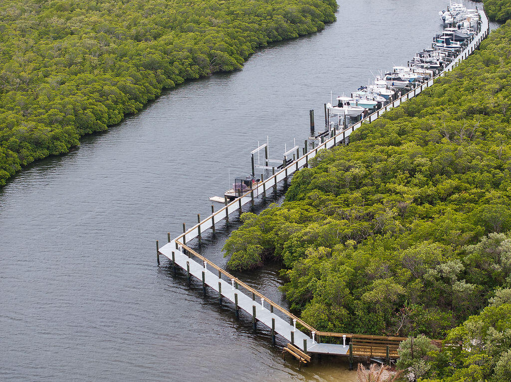 OSPREY COVE YACHT CLUB - Residential