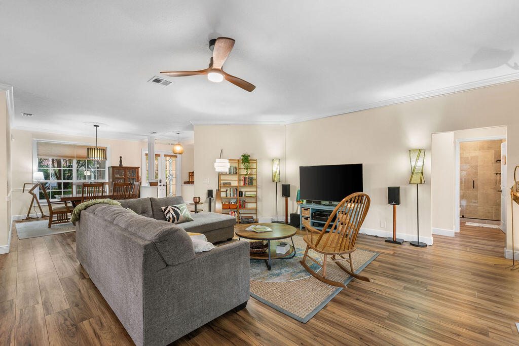 OSPREY COVE YACHT CLUB - Residential