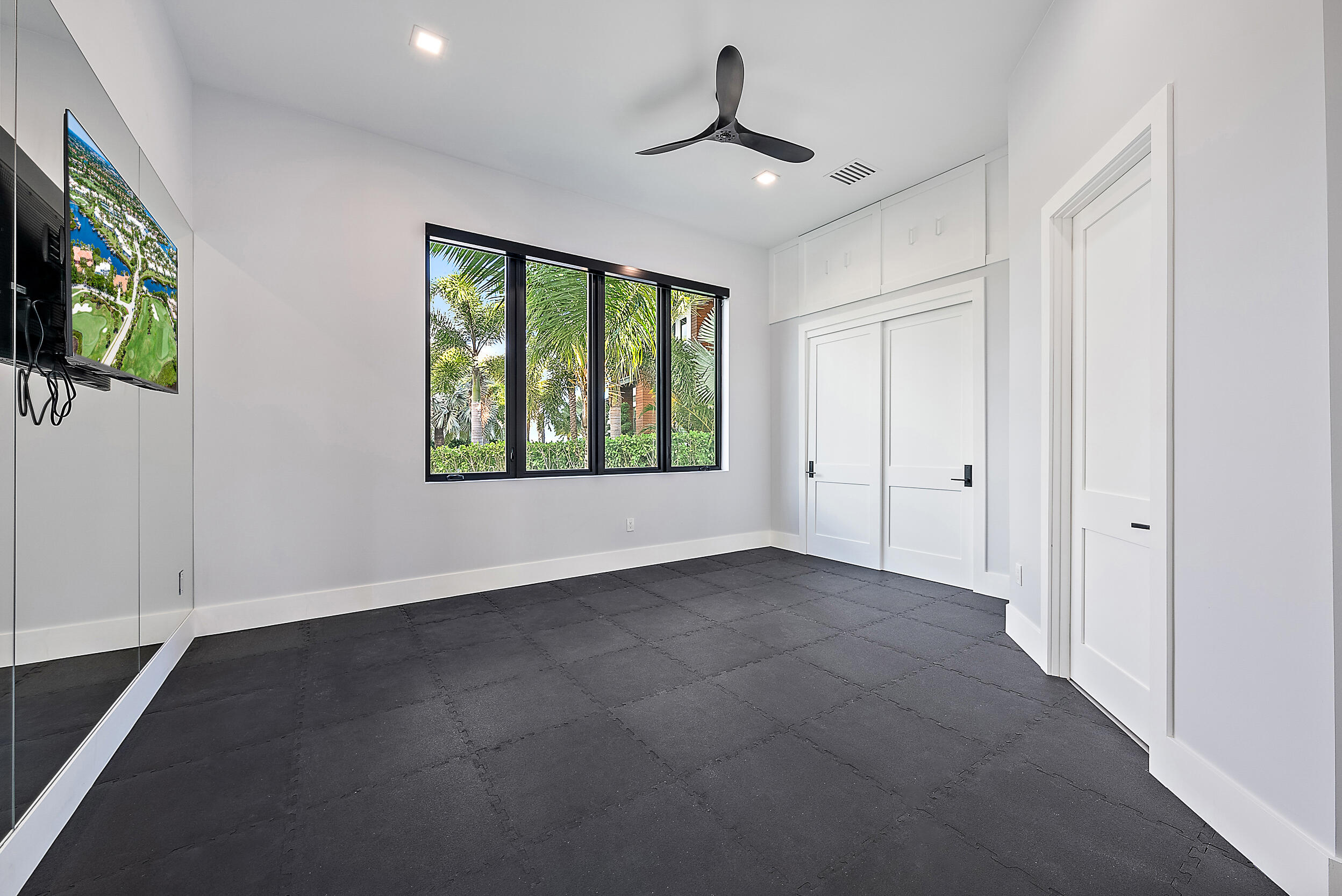 Yacht Club Addition to the Village of North Palm - Residential