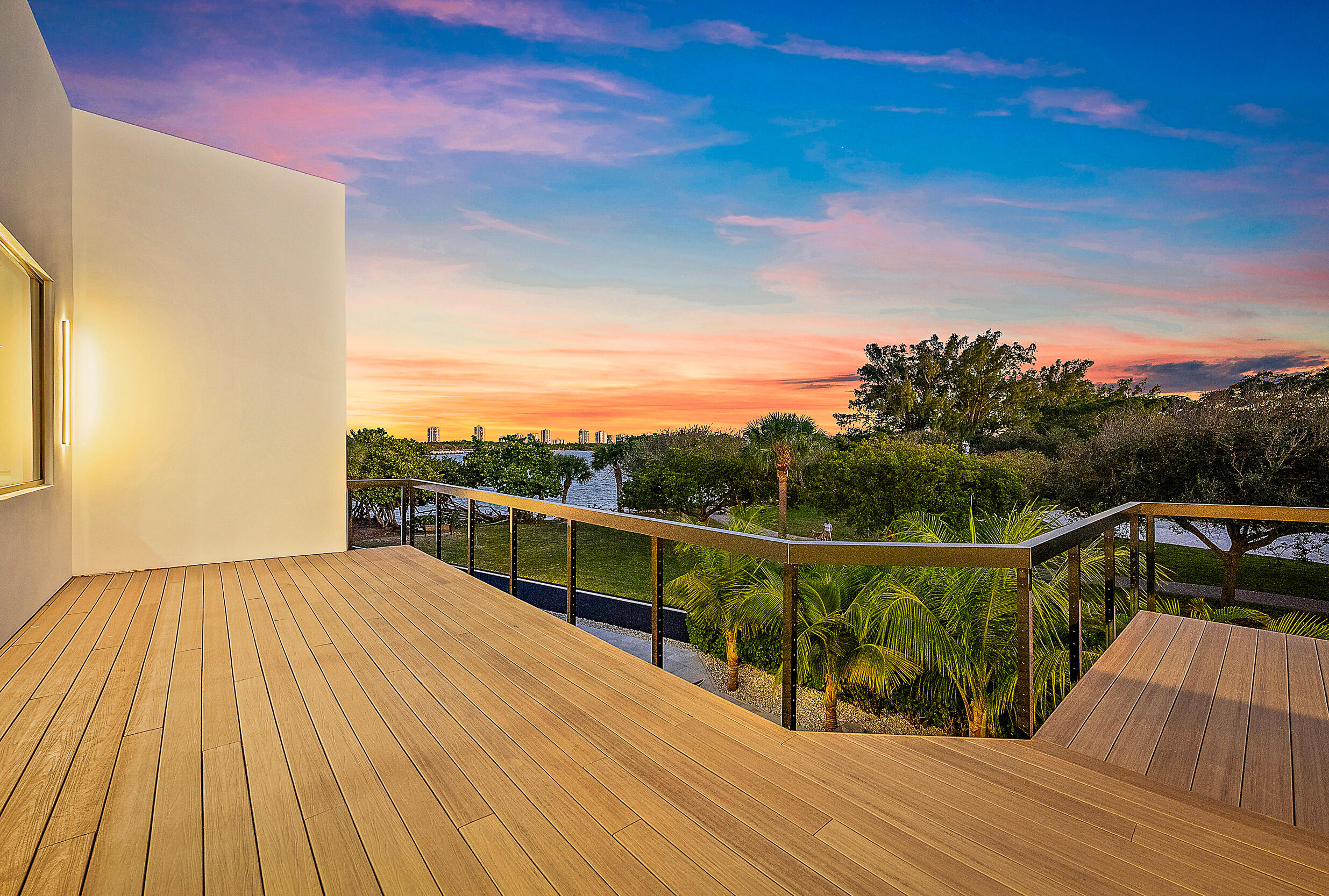 Yacht Club Addition to the Village of North Palm - Residential