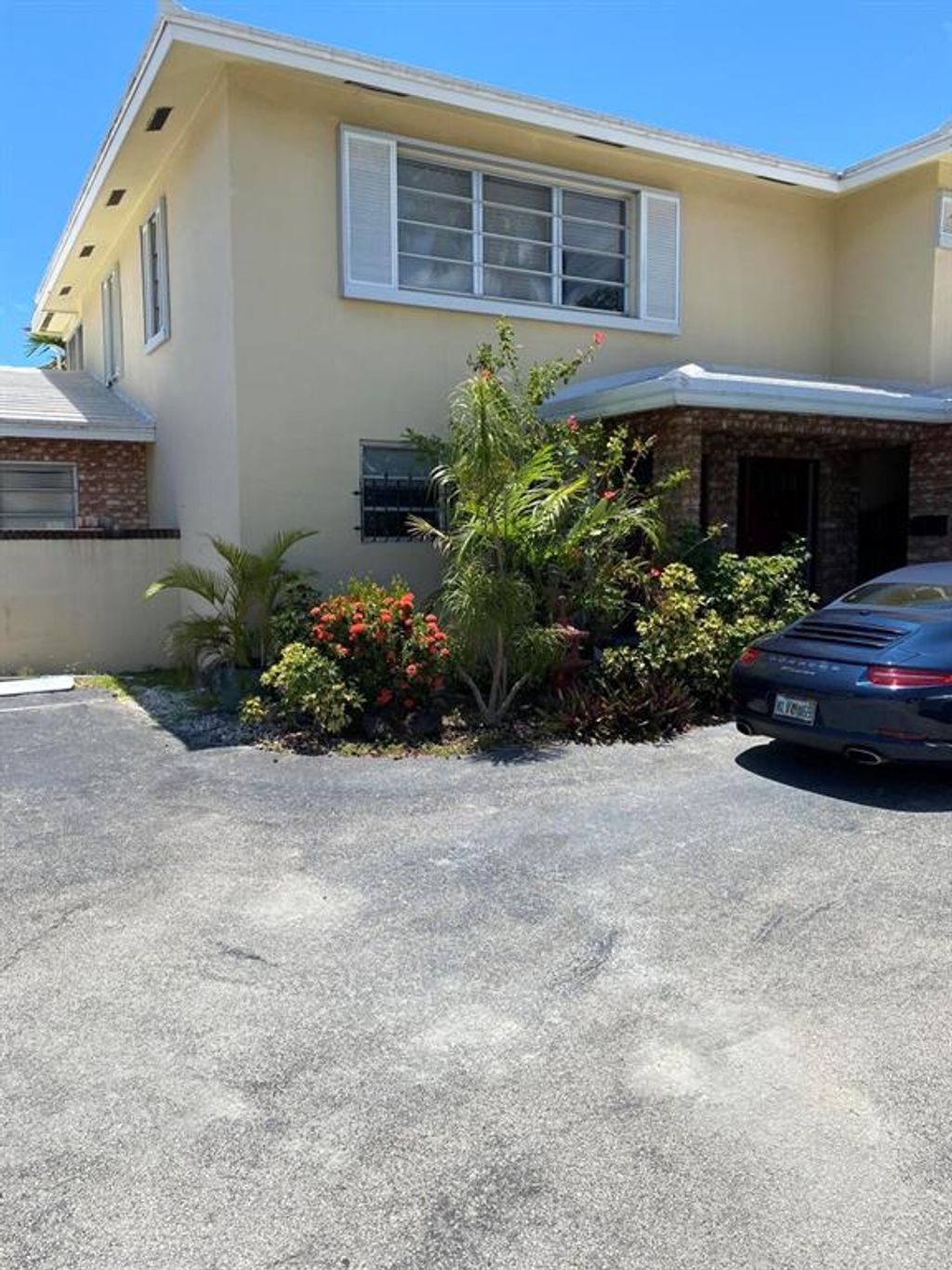 Photo of 1952 NE 33rd Street St NE, Lighthouse Point, FL 33064 (MLS # R10822525)