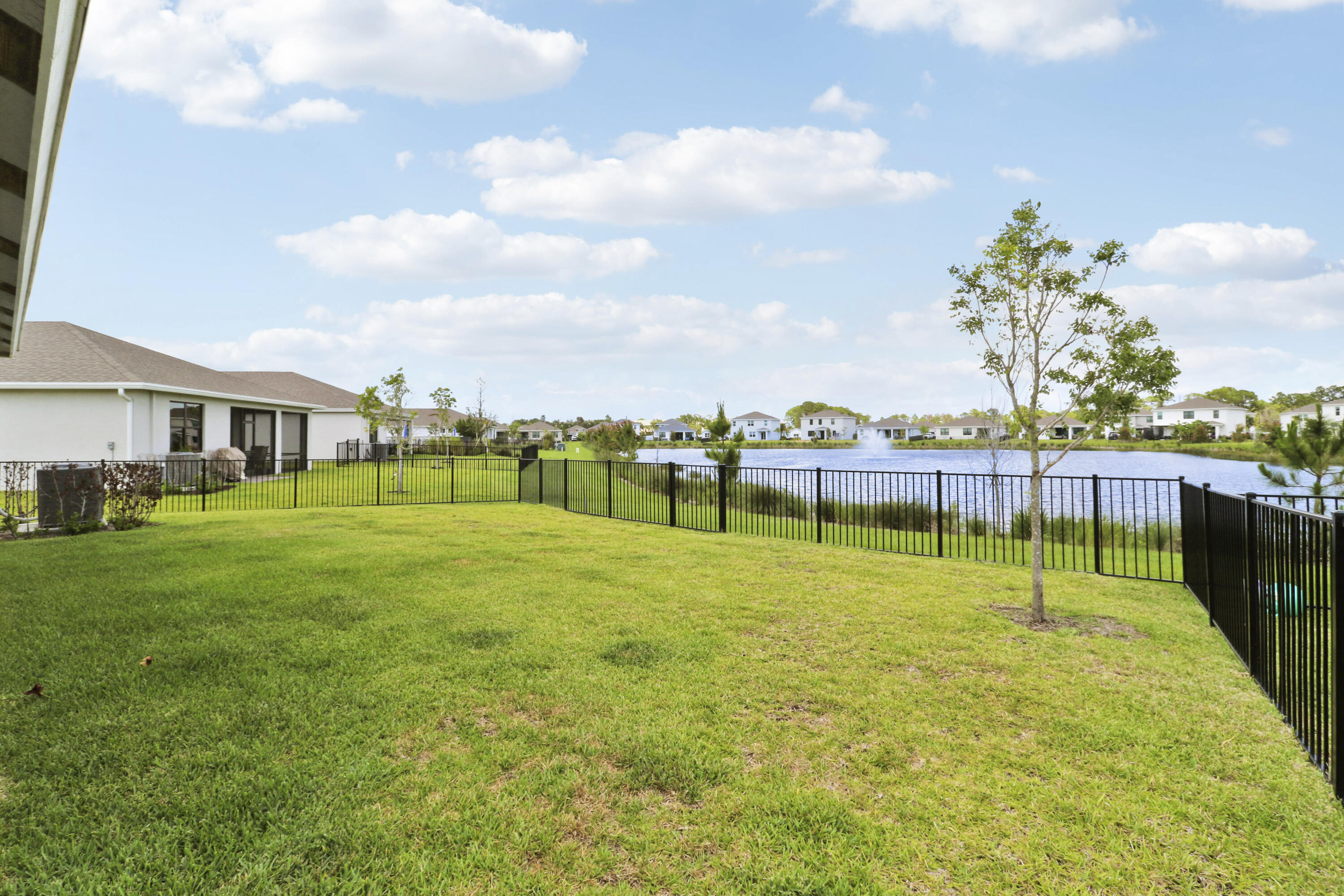 KANNER LAKE (AKA WILLOW POINTE) - Residential
