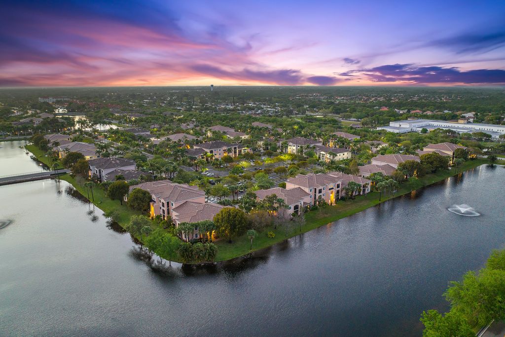 Photo of 2805 Veronia Drive #102, Palm Beach Gardens, FL 33410 (MLS # R11037922)