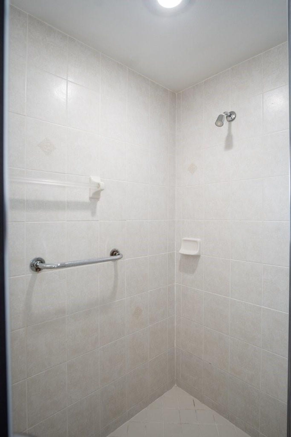 listing image 40