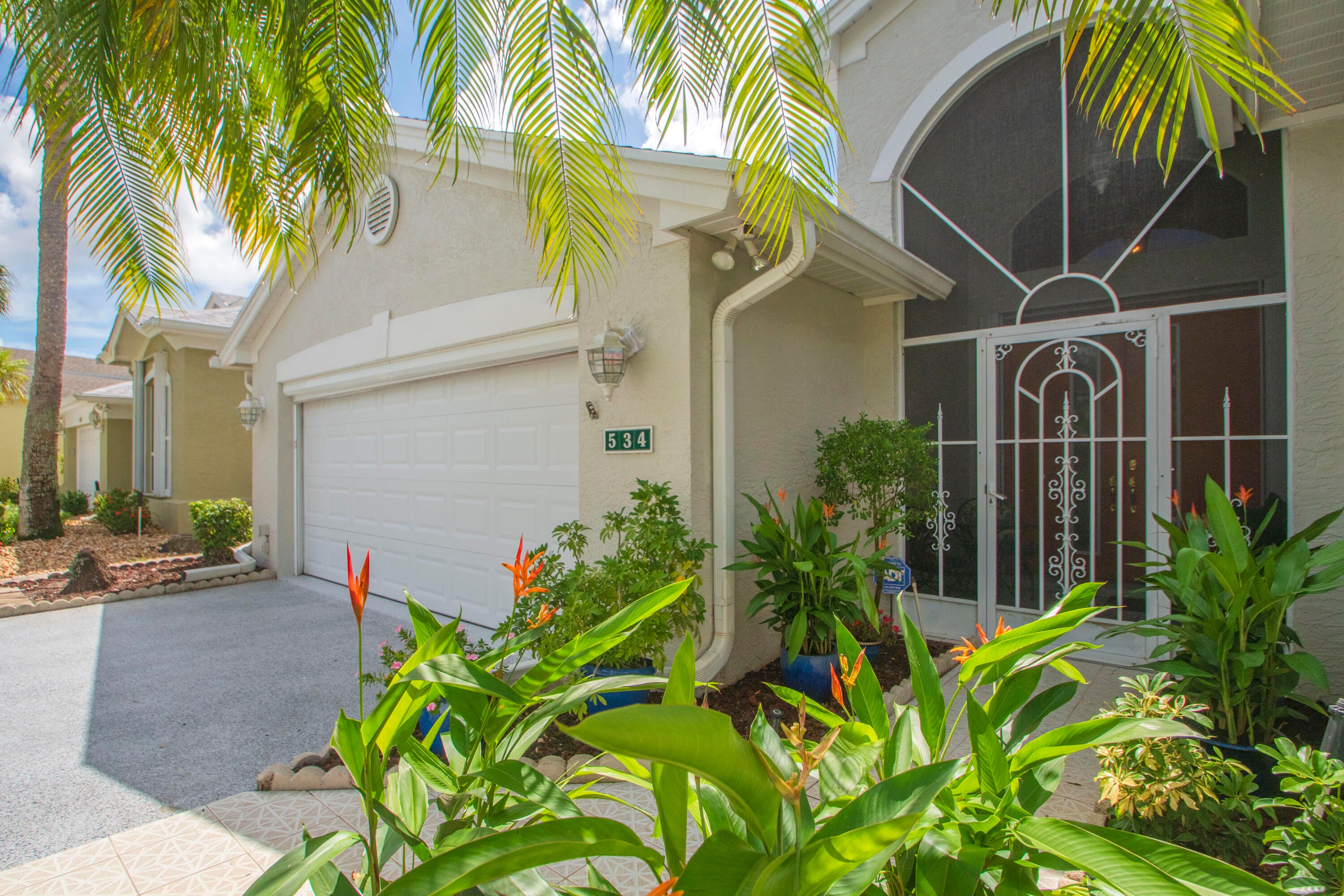 534 NW LAMBRUSCO Drive