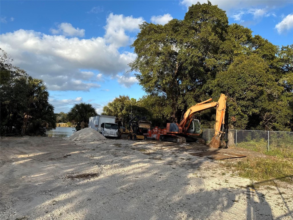 Lakeview Village 40-45 B - Land