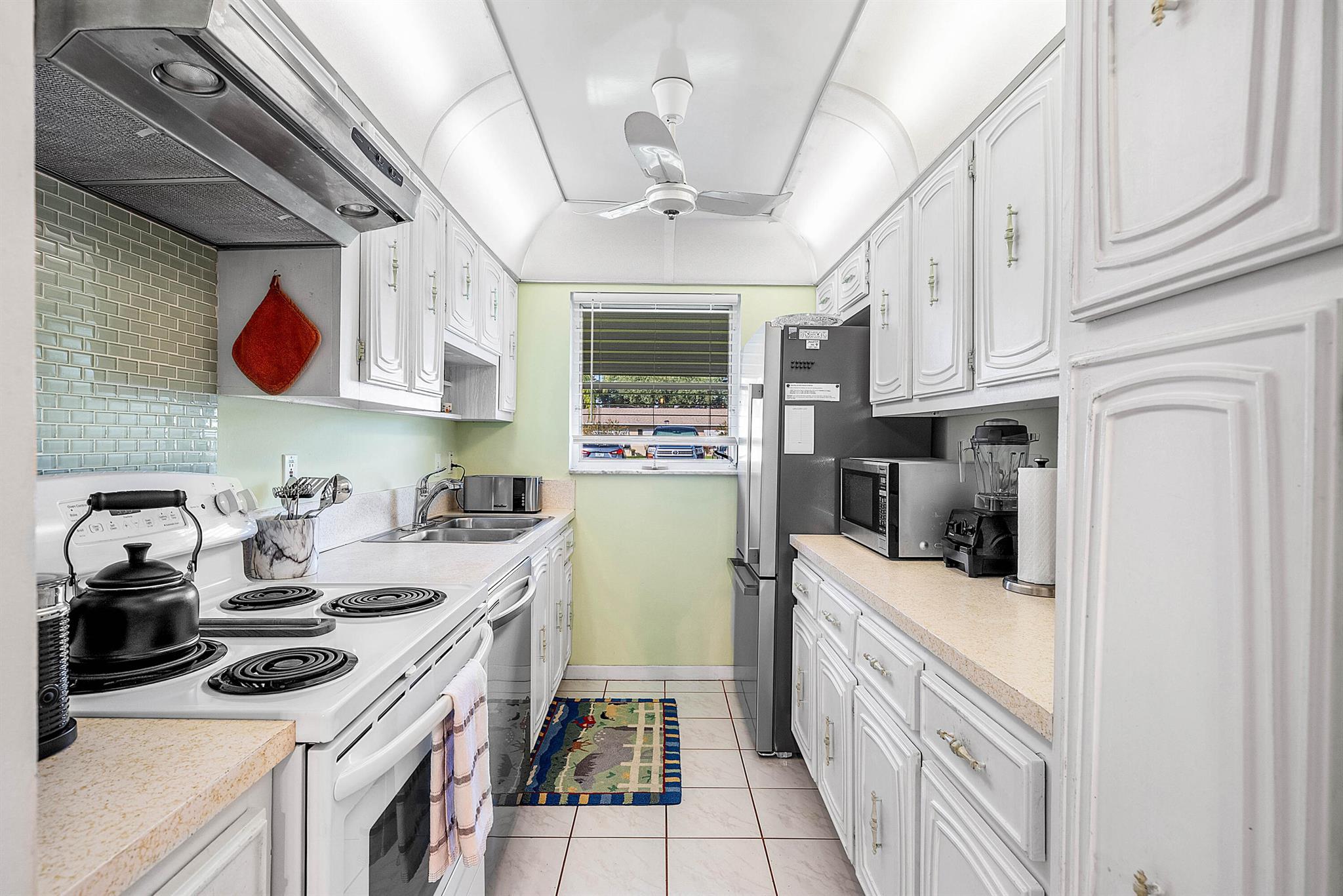 HIGH POINT OF DELRAY SEC - Residential