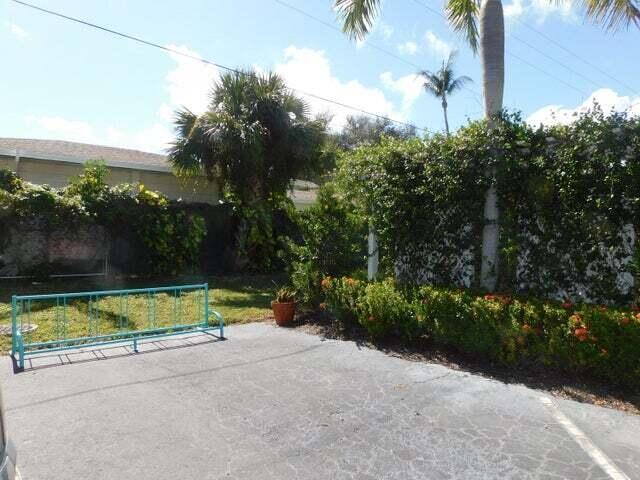 LAWNS - Residential Lease