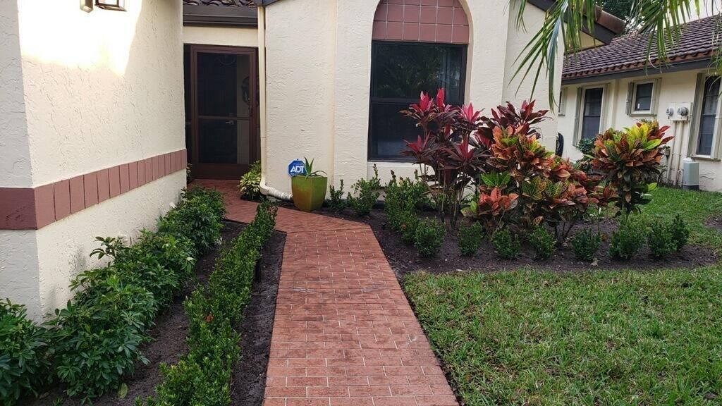 Photo of 5908 Sunswept Ln #B, Boynton Beach, FL 33437 (MLS # R10945328)