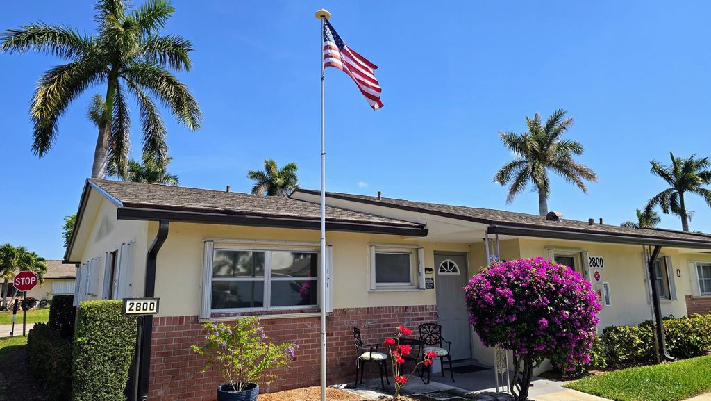 Photo of 2800 Ashley Drive E #B, West Palm Beach, FL 33415 (MLS # B26007434)