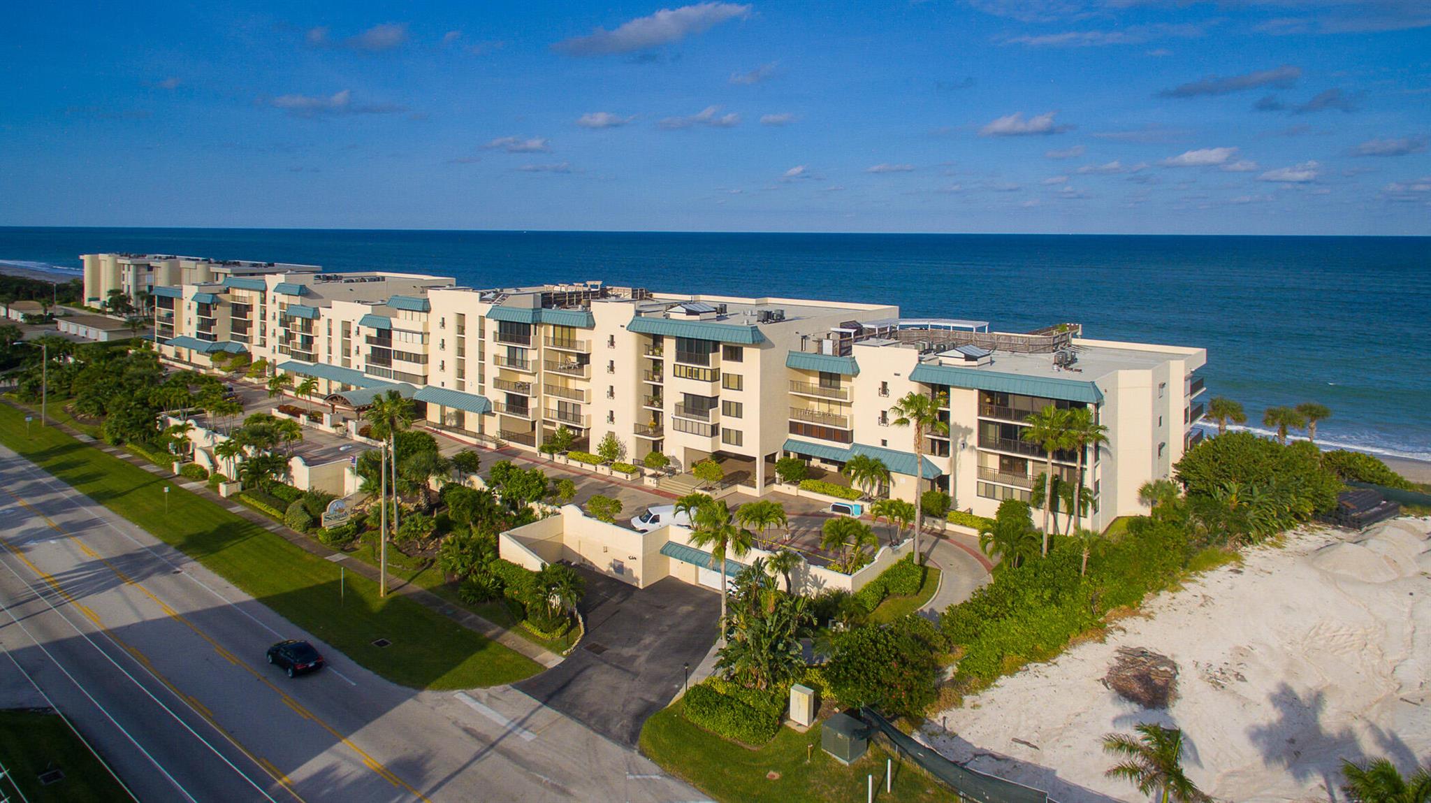SEAQUAY CONDOMINIUM - Residential