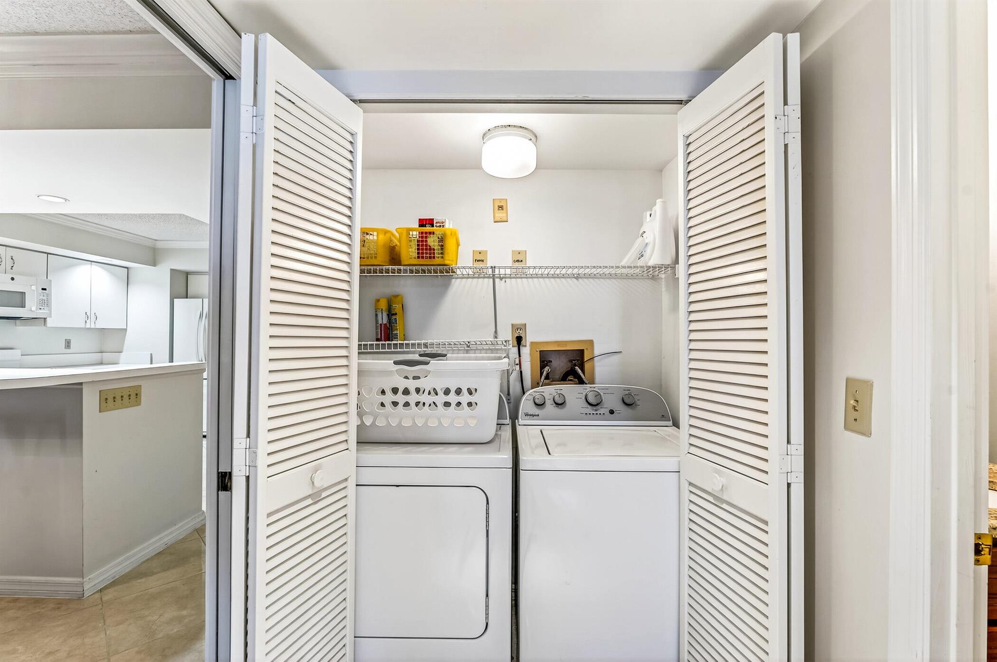 SEAQUAY CONDOMINIUM - Residential