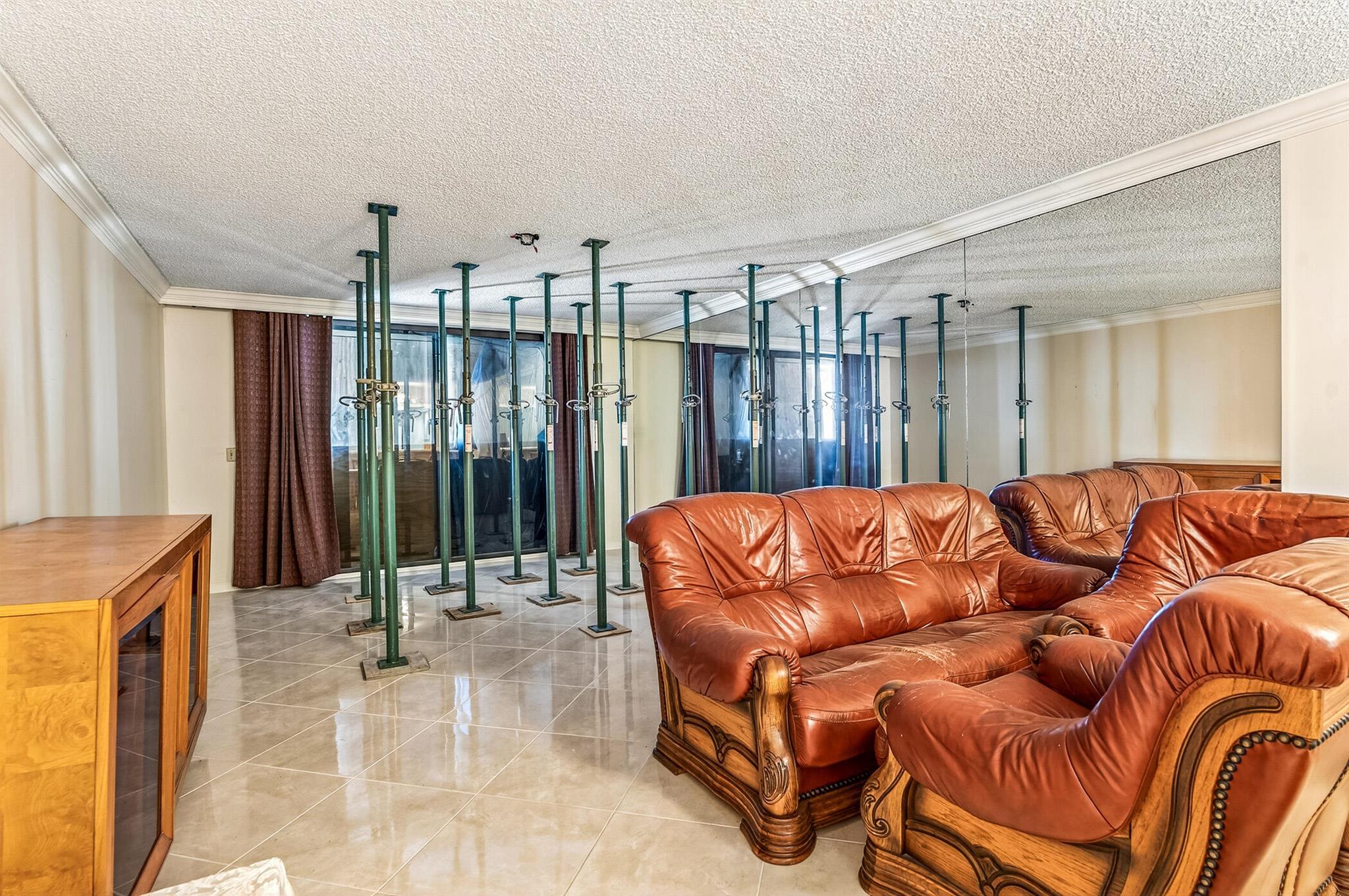 SEAQUAY CONDOMINIUM - Residential
